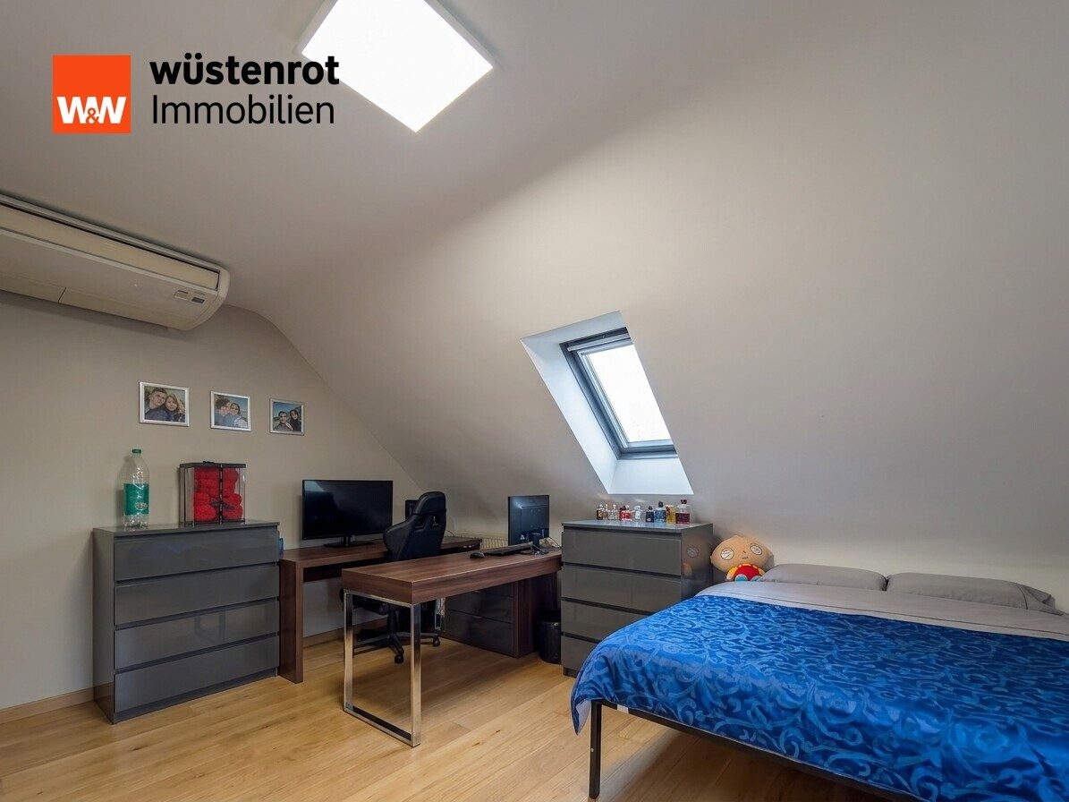 Immobilienangebot - Kindsbach - Alle - Großzügiges Zweifamilienhaus mit weitläufigem Grundstück - vielseitig nutzbar