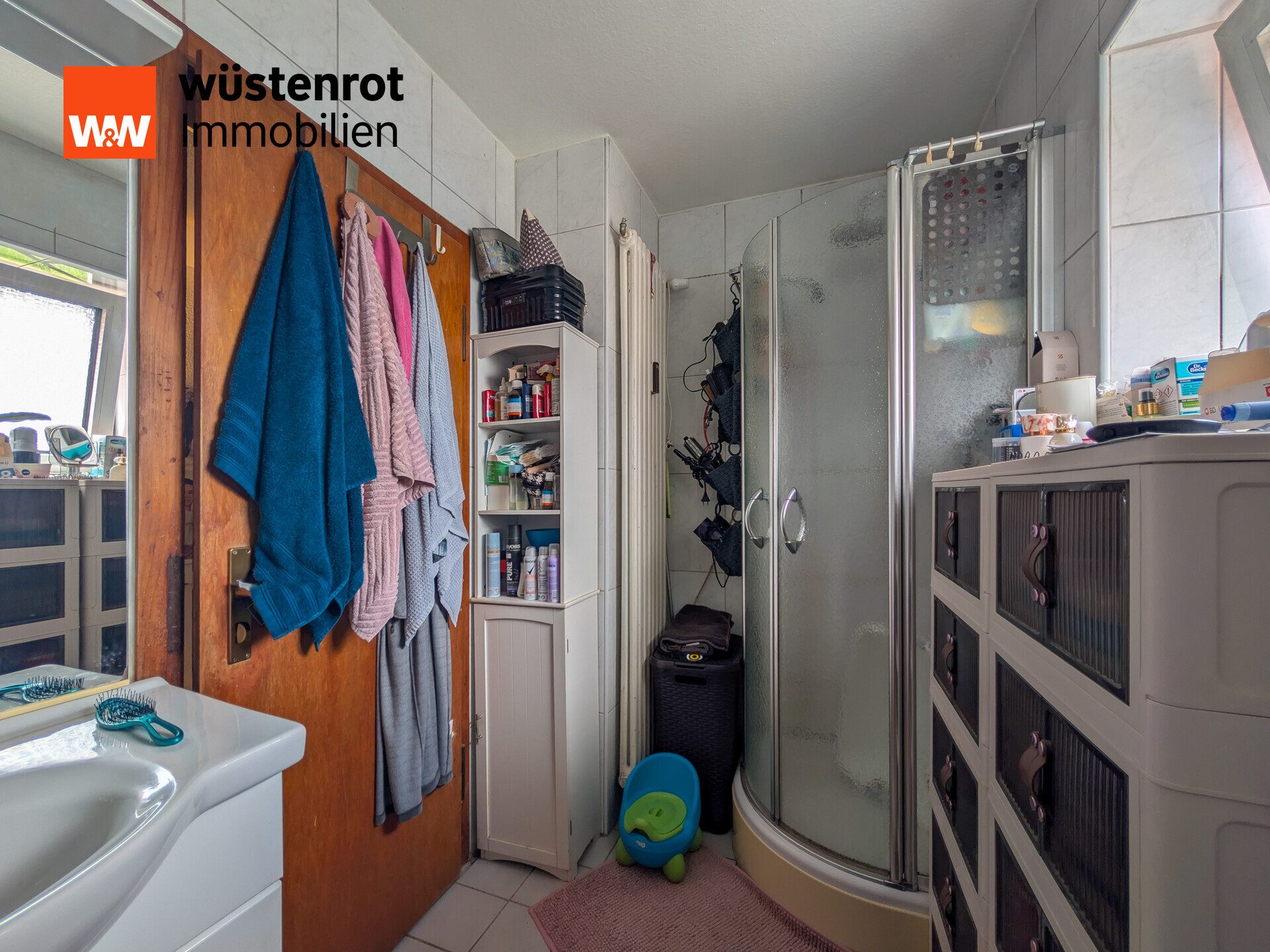 Immobilienangebot - Kindsbach - Alle - Großzügiges Zweifamilienhaus mit weitläufigem Grundstück - vielseitig nutzbar