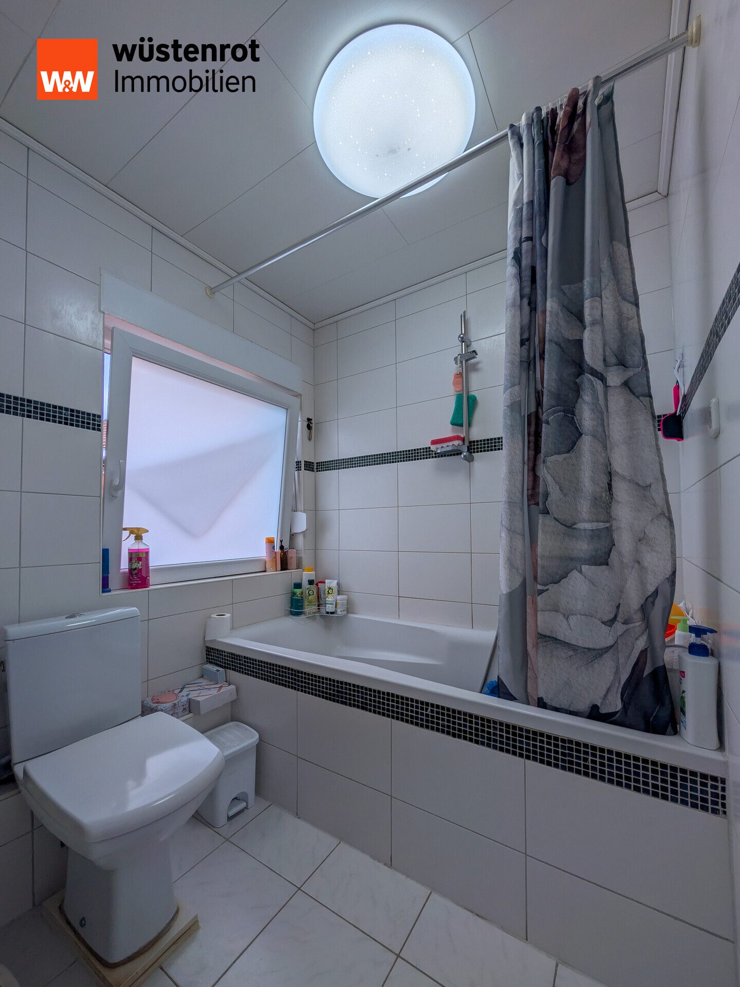 Immobilienangebot - Kindsbach - Alle - Großzügiges Zweifamilienhaus mit weitläufigem Grundstück - vielseitig nutzbar