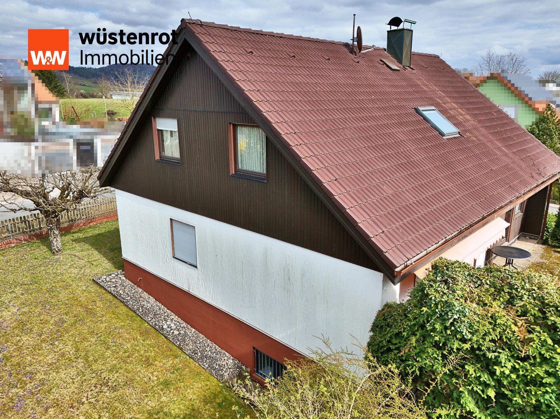 Immobilienangebot - Neunkirchen am Brand - Alle - Einfamilienhaus mit großzügigem Grundstück und Garage in bevorzugter Lage
