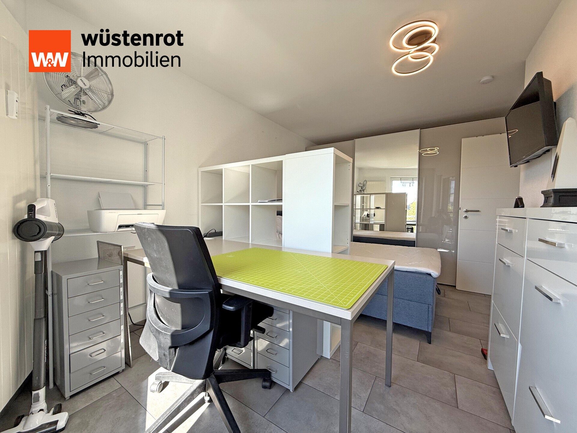 Immobilienangebot - Hemmingen - Alle - Modernisierte 2-Zi.-Whg. mit Südbalkon, Aufzug & TG-Box – ideal für Eigennutzer und Kapitalanleger!