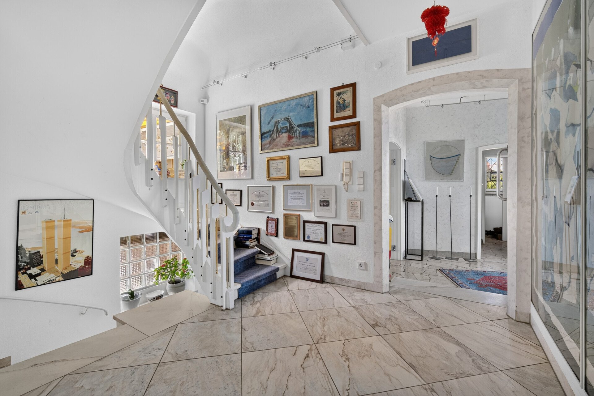 Immobilienangebot - Stuttgart / Rohr - Alle - Repräsentative Villa mit Einliegerwohnung - 247m² Wohnfläche auf 952m² Privatgrund