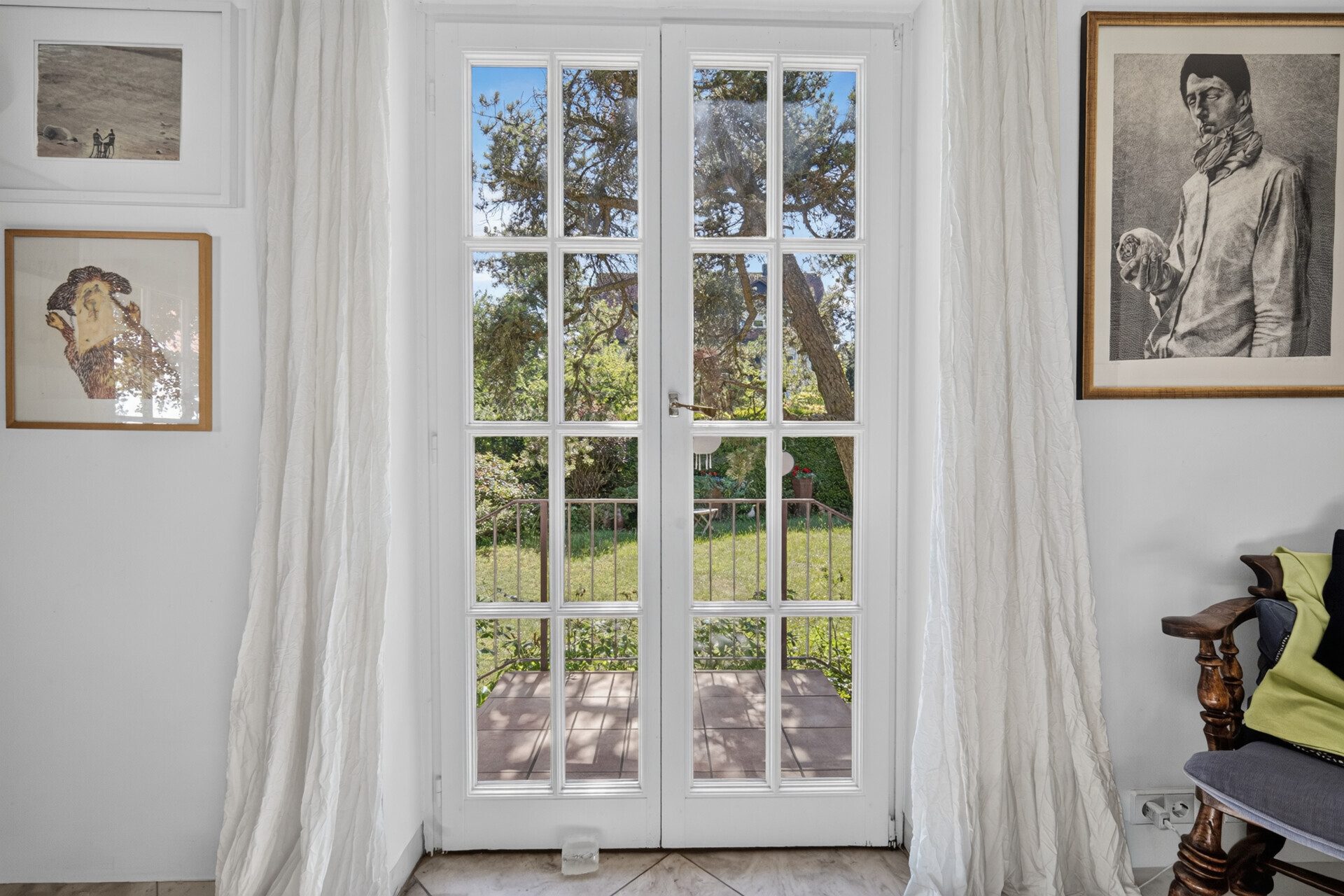 Immobilienangebot - Stuttgart / Rohr - Alle - Repräsentative Villa mit Einliegerwohnung - 247m² Wohnfläche auf 952m² Privatgrund
