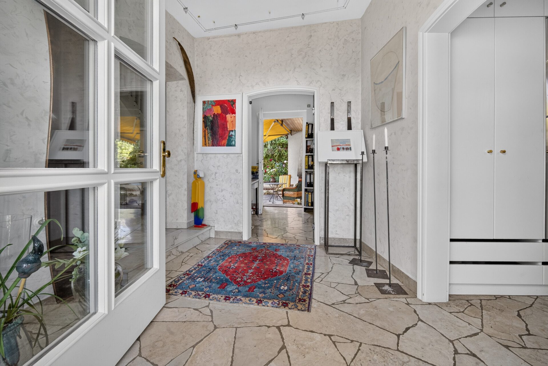 Immobilienangebot - Stuttgart / Rohr - Alle - Repräsentative Villa mit Einliegerwohnung - 247m² Wohnfläche auf 952m² Privatgrund