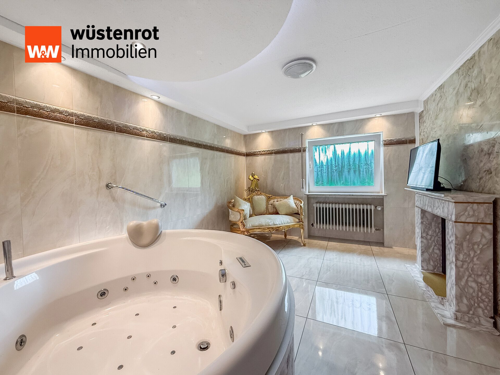 Immobilienangebot - Schmelz - Alle - Gepflegter Bungalow mit Einliegerwohnung, Whirlpool und großer Garage in Schmelz
