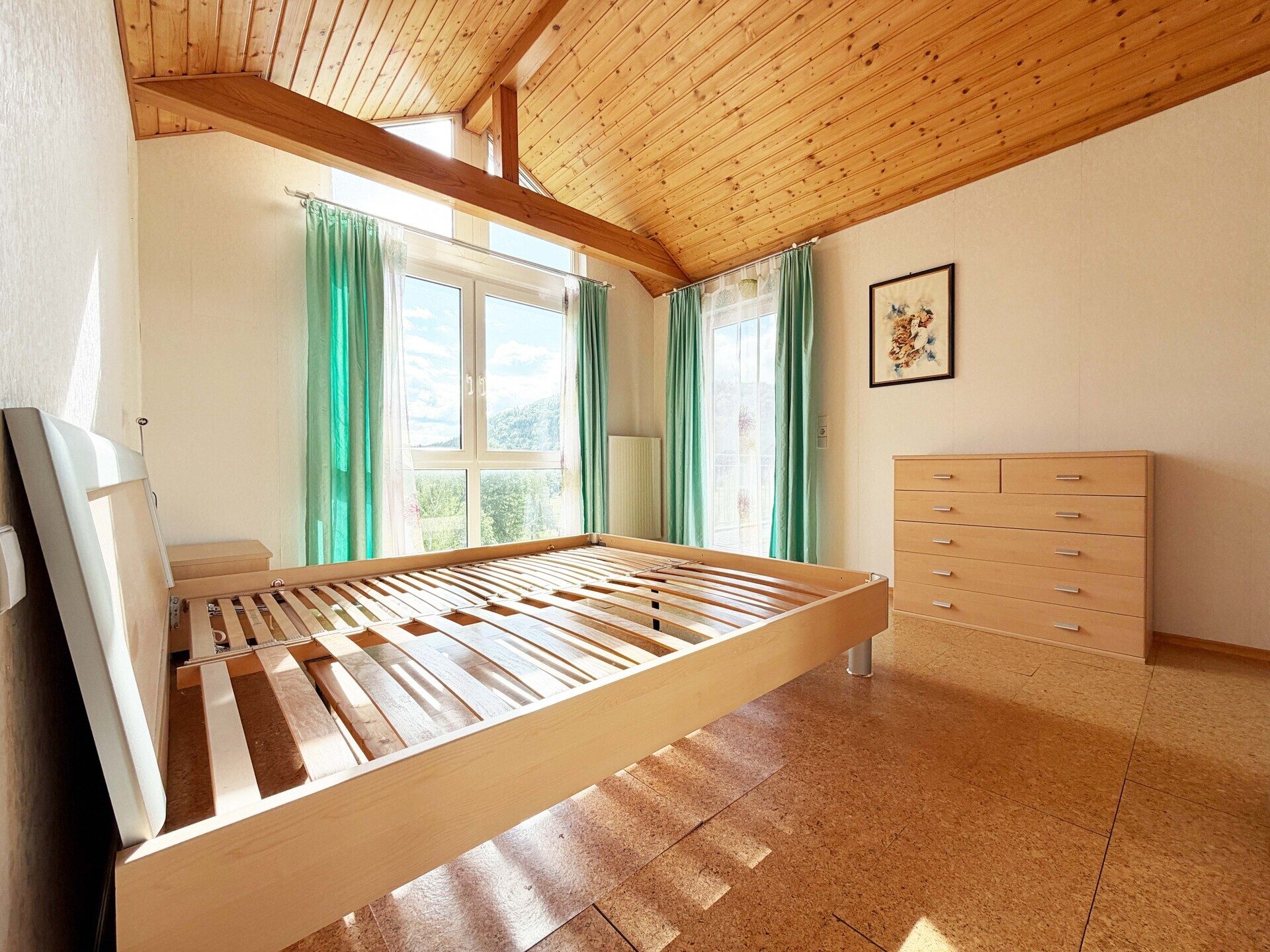 Immobilienangebot - Epfendorf - Alle - Familienhaus mit 2 Wohnungen.
7 Zimmer. 183 m². Traum-Ausblick.
3 Garagen. Herrliches Grundstück.