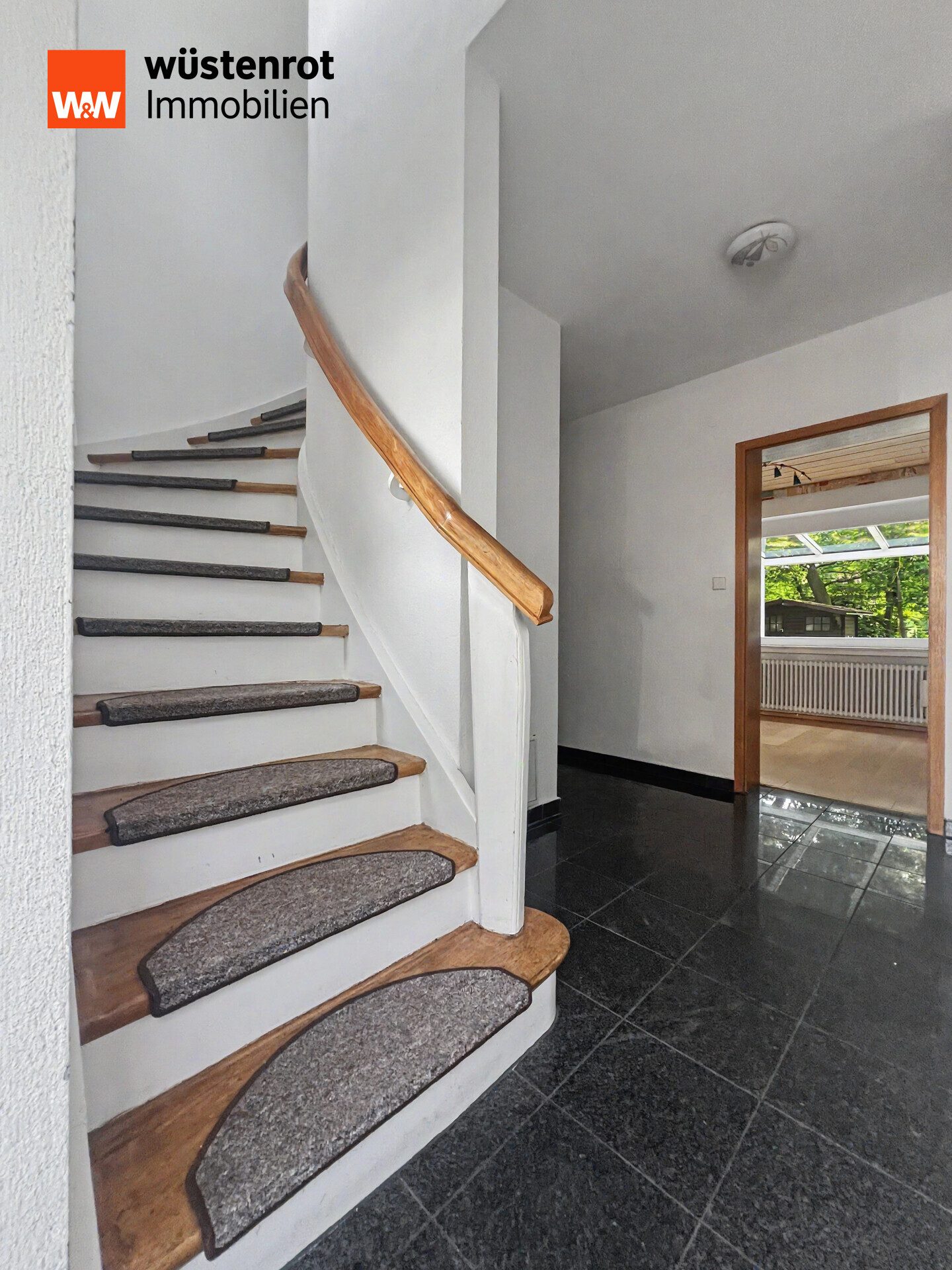 Immobilienangebot - Karlsruhe - Alle - Ein Zuhause im Grünen – mit großem Garten & privatem Waldstück
