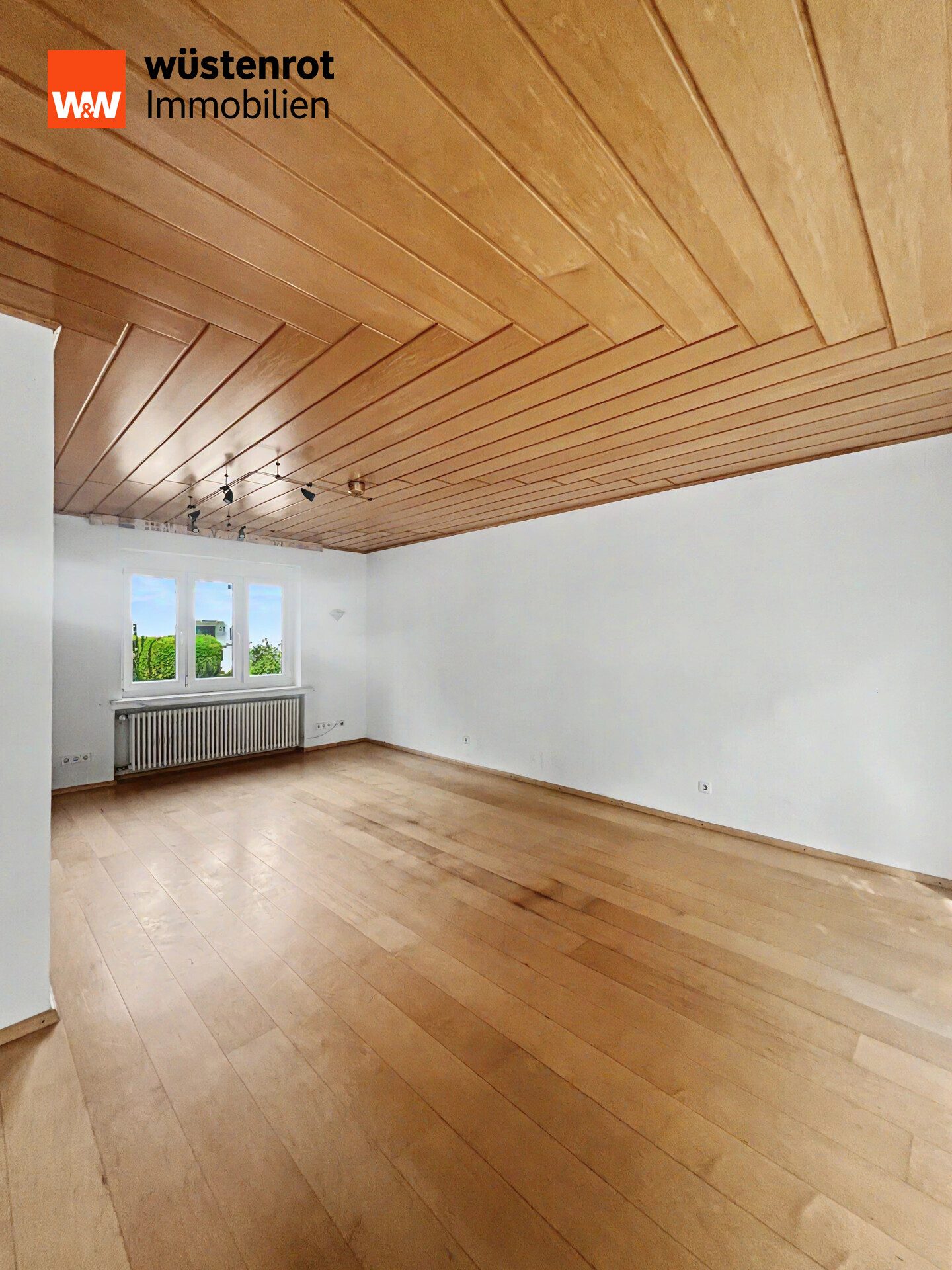 Immobilienangebot - Karlsruhe - Alle - Ein Zuhause im Grünen – mit großem Garten & privatem Waldstück