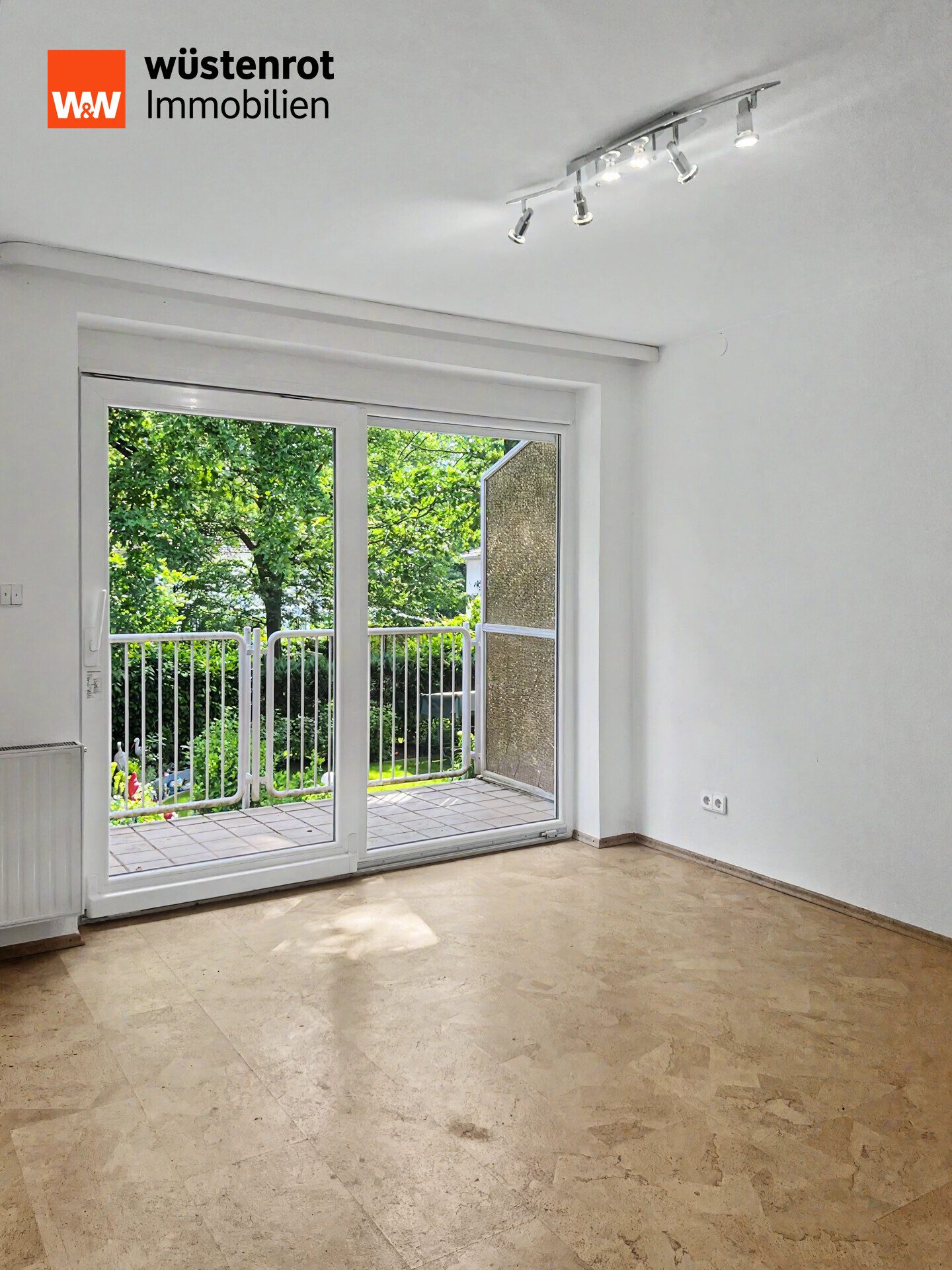 Immobilienangebot - Karlsruhe - Alle - Ein Zuhause im Grünen – mit großem Garten & privatem Waldstück