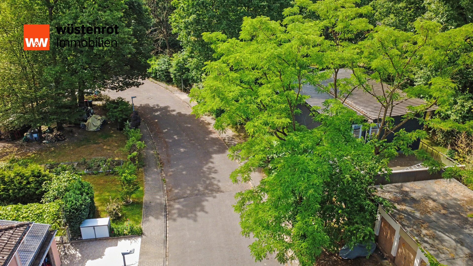 Immobilienangebot - Karlsruhe - Alle - Ein Zuhause im Grünen – mit großem Garten & privatem Waldstück