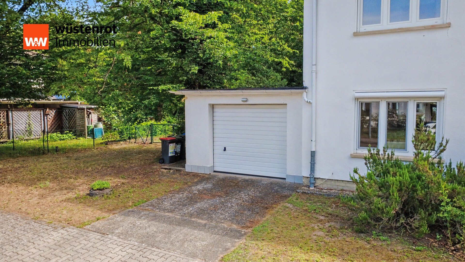 Immobilienangebot - Karlsruhe - Alle - Ein Zuhause im Grünen – mit großem Garten & privatem Waldstück