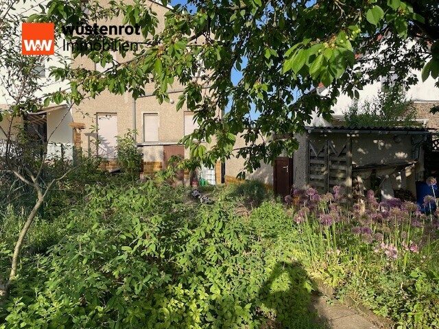 Immobilienangebot - Magdeburg - Alle - Zuhause mit Geschichte, Wärme und ganz viel Potential-
charmante Doppelhaushälfte in bester Lage von Magdeburg