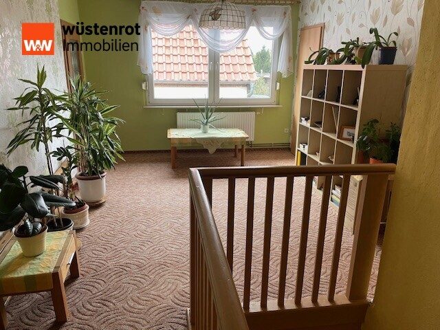 Immobilienangebot - Magdeburg - Alle - Zuhause mit Geschichte, Wärme und ganz viel Potential-
charmante Doppelhaushälfte in bester Lage von Magdeburg