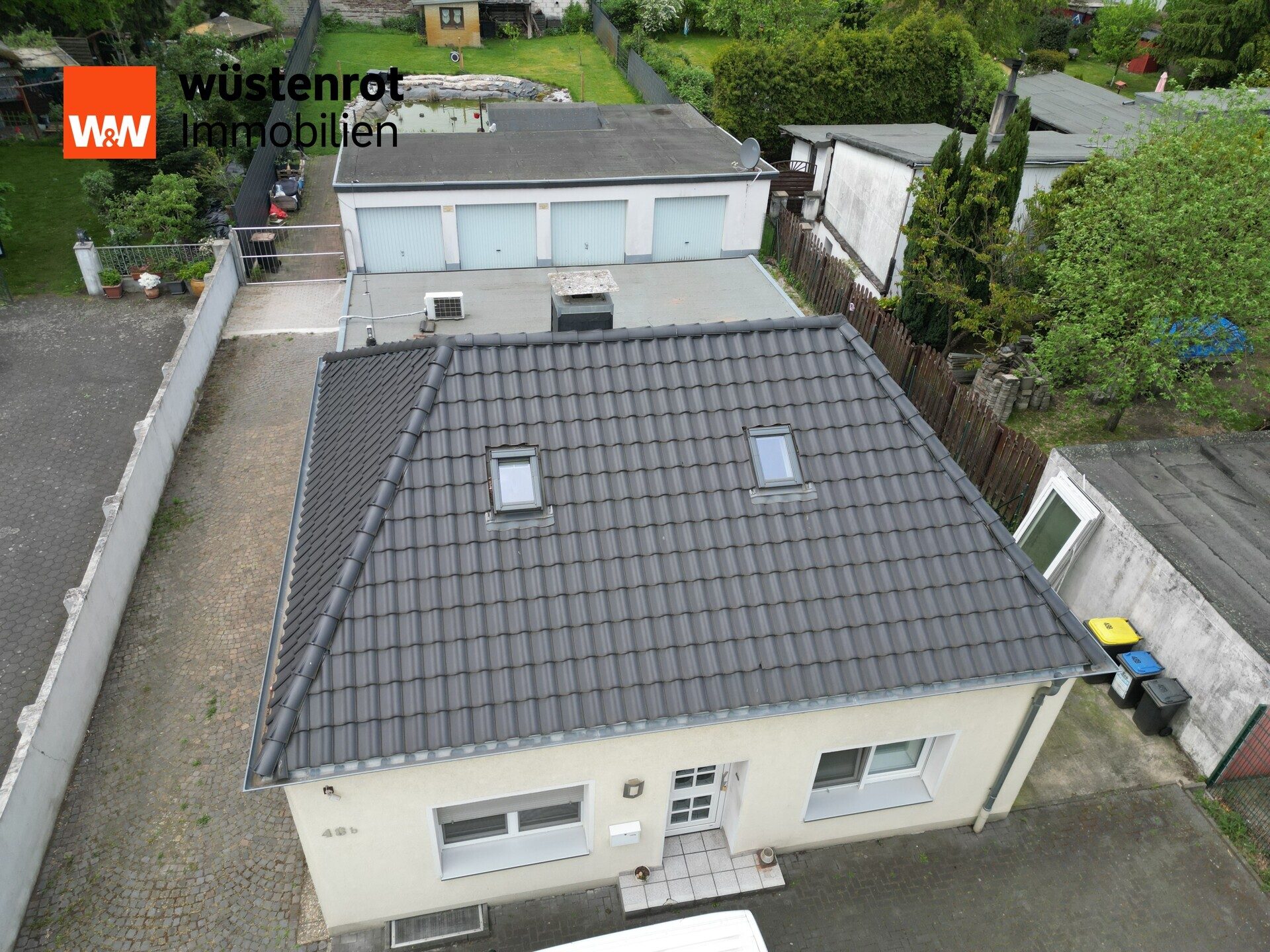 Immobilienangebot - Recklinghausen - Alle - Verstecktes Paradies... Dieses Haus tanzt aus der Reihe!