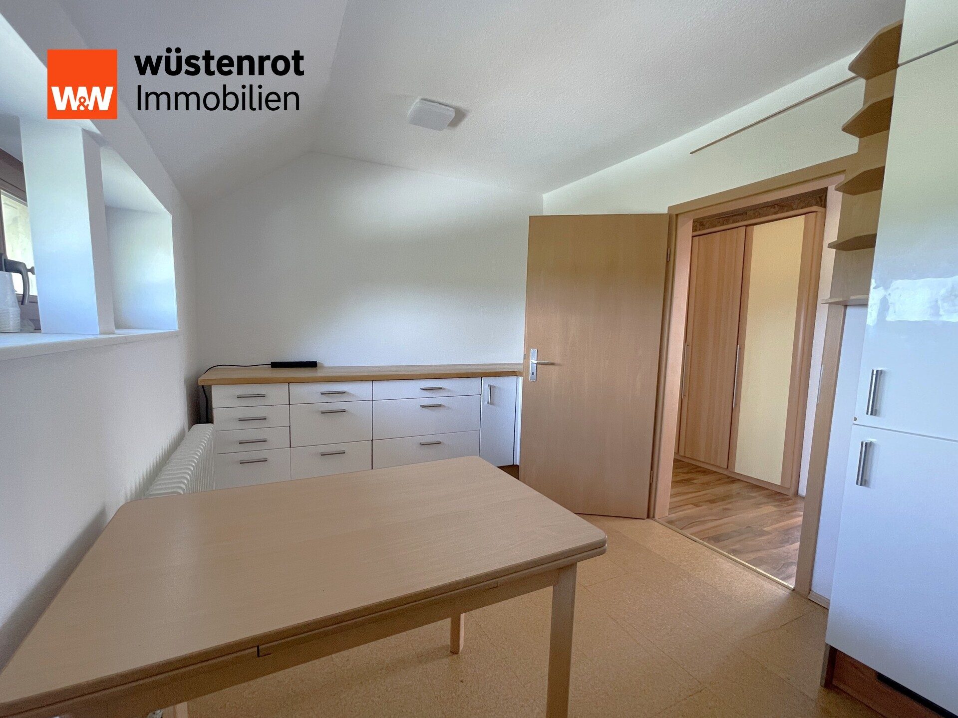 Immobilienangebot - Fahrenkrug - Alle - Vielseitiges Zweifamilienhaus mit Energieeffizienzklasse A auf großzügigem Grundstück in Fahrenkrug