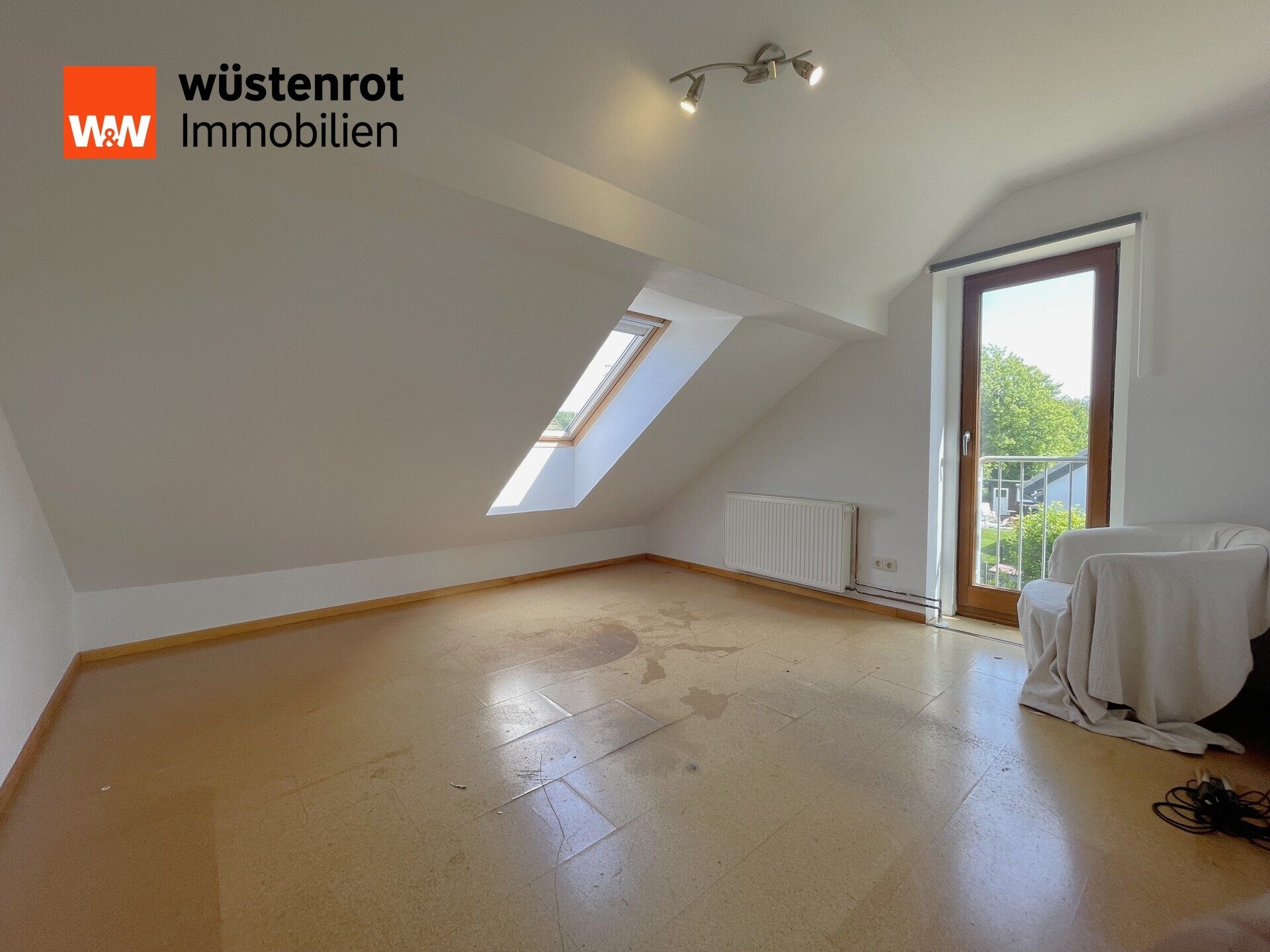Immobilienangebot - Fahrenkrug - Alle - Vielseitiges Zweifamilienhaus mit Energieeffizienzklasse A auf großzügigem Grundstück in Fahrenkrug