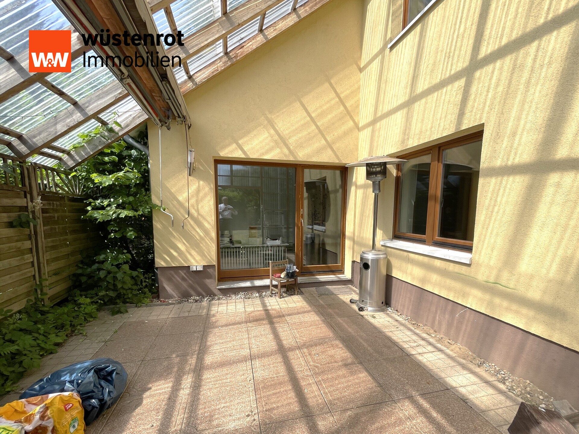 Immobilienangebot - Fahrenkrug - Alle - Vielseitiges Zweifamilienhaus mit Energieeffizienzklasse A auf großzügigem Grundstück in Fahrenkrug