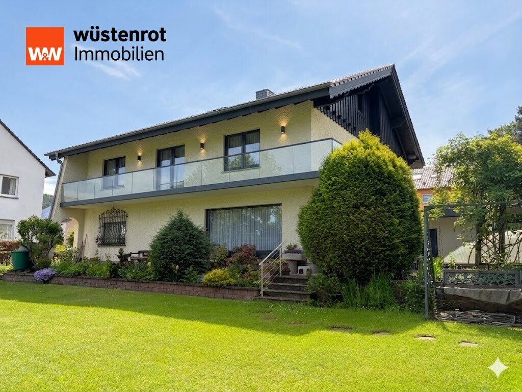 Gartenansicht Gestaltungsidee Immobilienangebot - Petersberg - Alle - Großzügiges Familiendomizil mit Wellness-Faktor und Pool-Potential in begehrter Lage von Petersberg