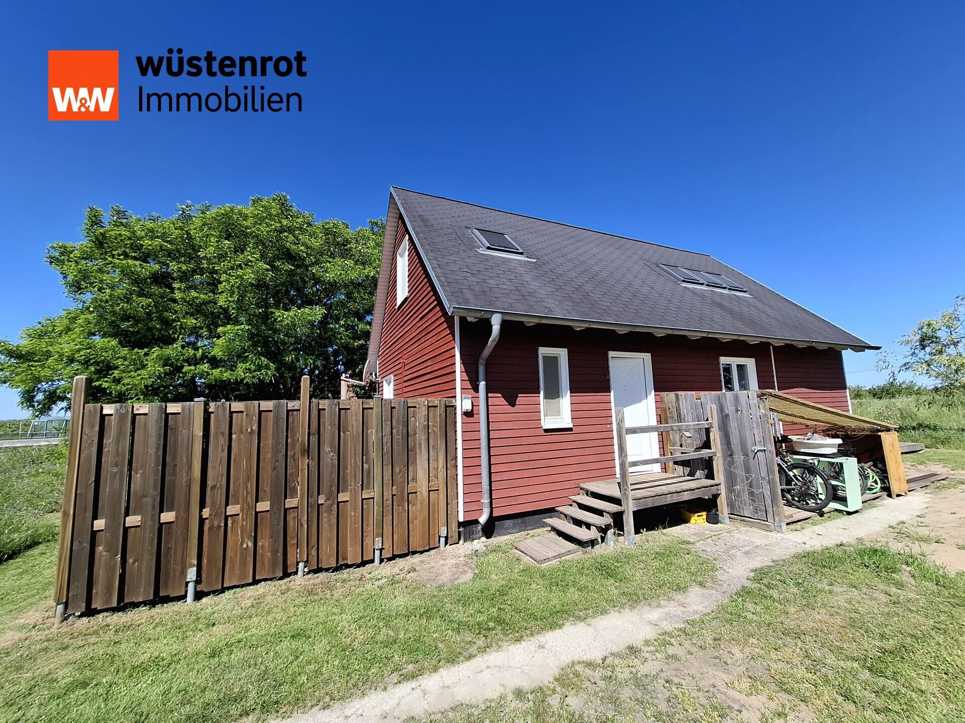 Immobilienangebot - Groß Kreutz / Schmergow - Alle - Verliebt euch in nordisches Flair: Attraktives Haus, Garten, Weitblick auf Obstplantagen - Ruhe pur!