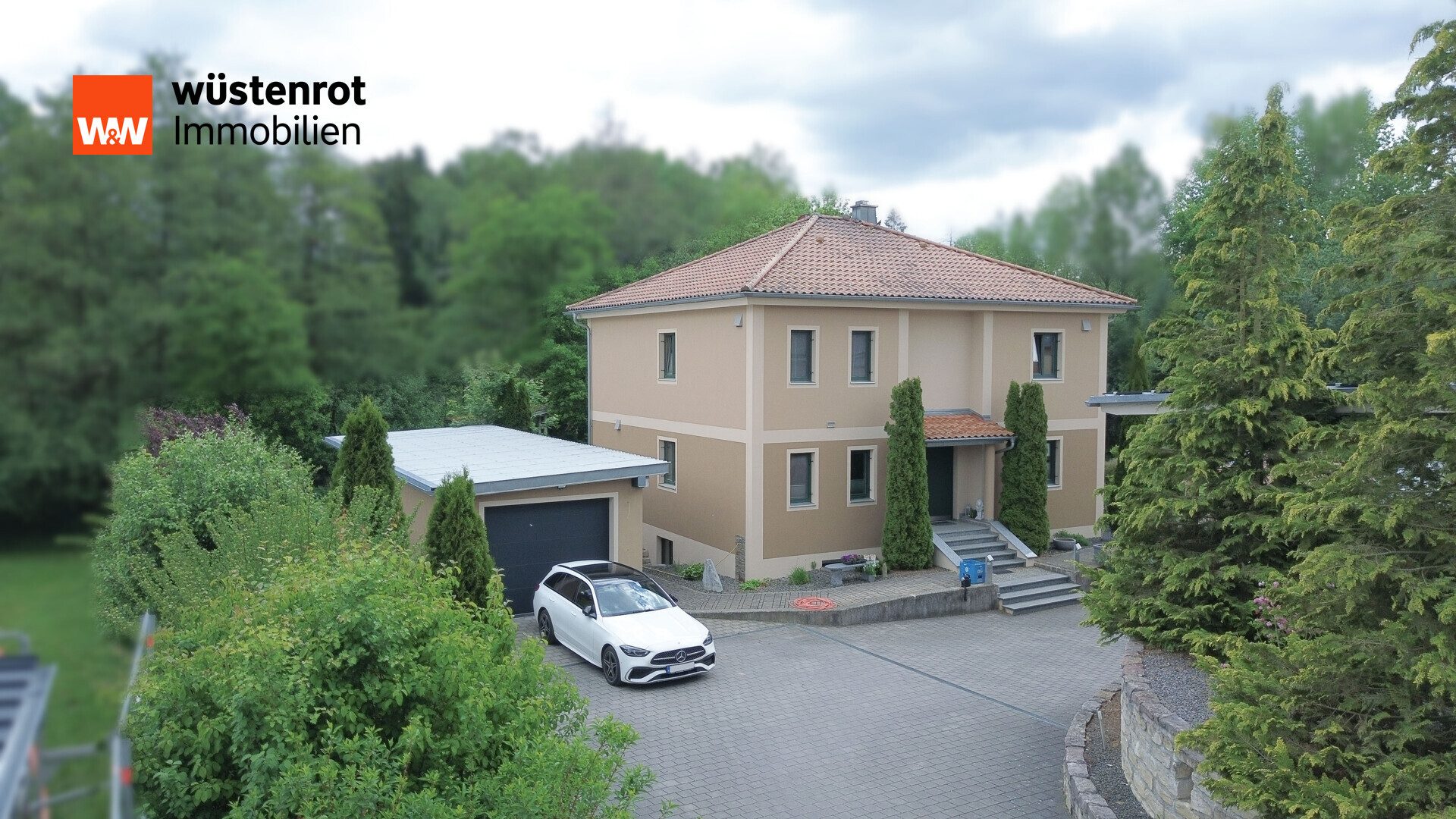 Immobilienangebot - Siegenburg / Morgenroth - Alle - ABSOLUTE RARITÄT – Unternehmeranwesen mit luxuriösem Wohnhaus und Gewerbeflächen