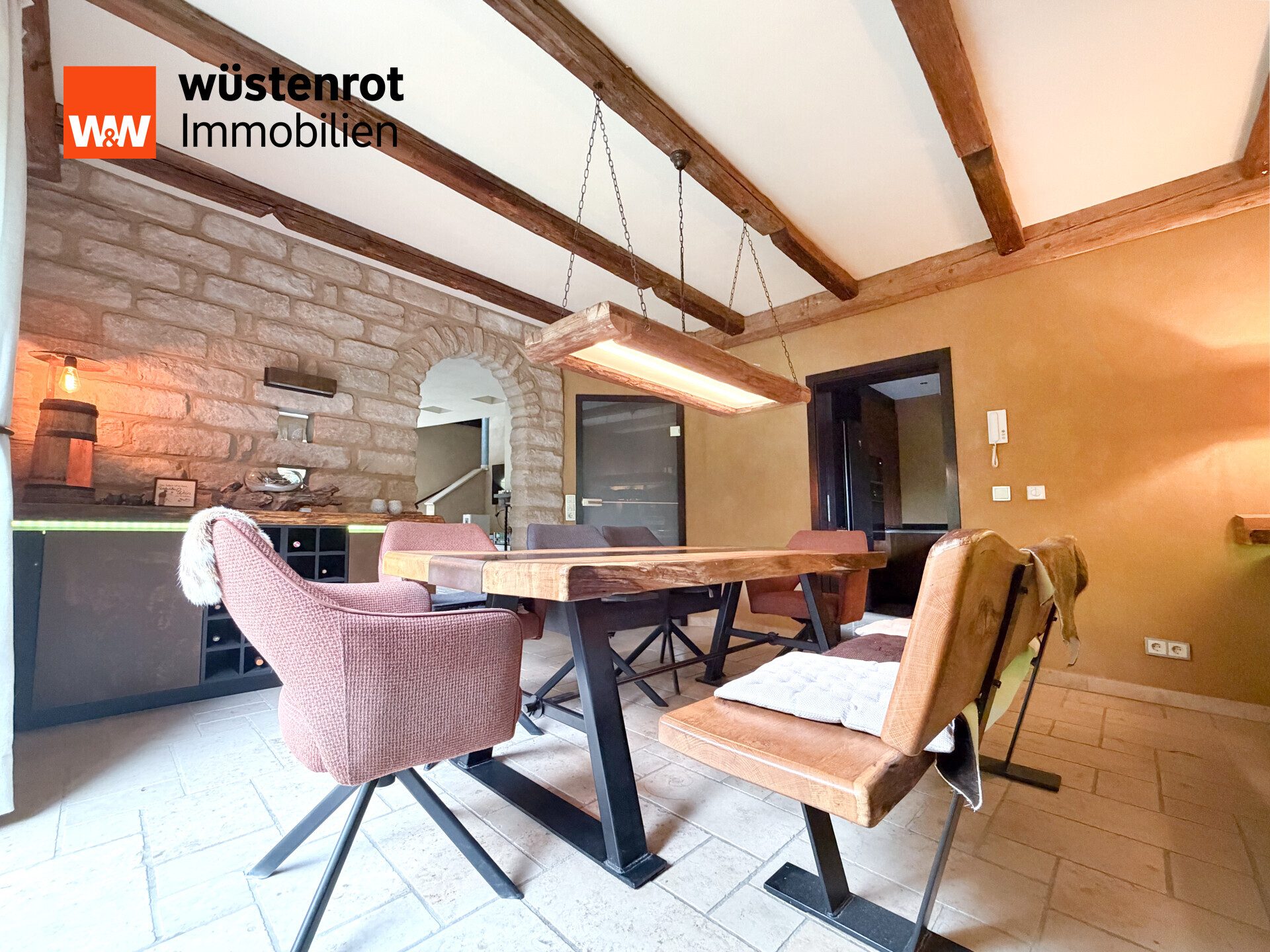 Immobilienangebot - Siegenburg / Morgenroth - Alle - ABSOLUTE RARITÄT – Unternehmeranwesen mit luxuriösem Wohnhaus und Gewerbeflächen