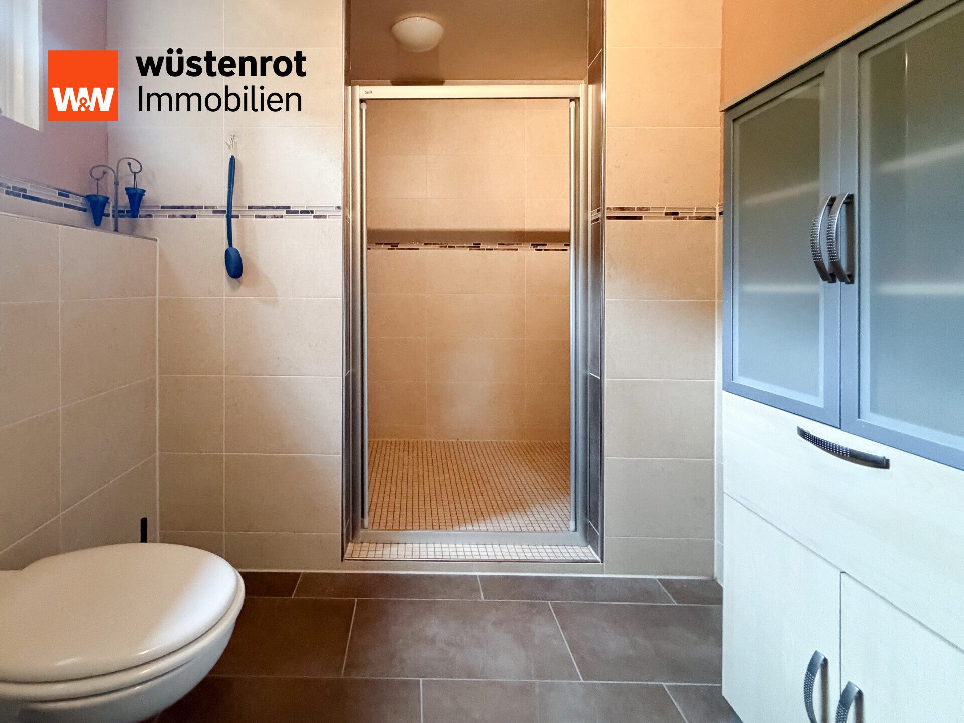 Immobilienangebot - Siegenburg / Morgenroth - Alle - ABSOLUTE RARITÄT – Unternehmeranwesen mit luxuriösem Wohnhaus und Gewerbeflächen