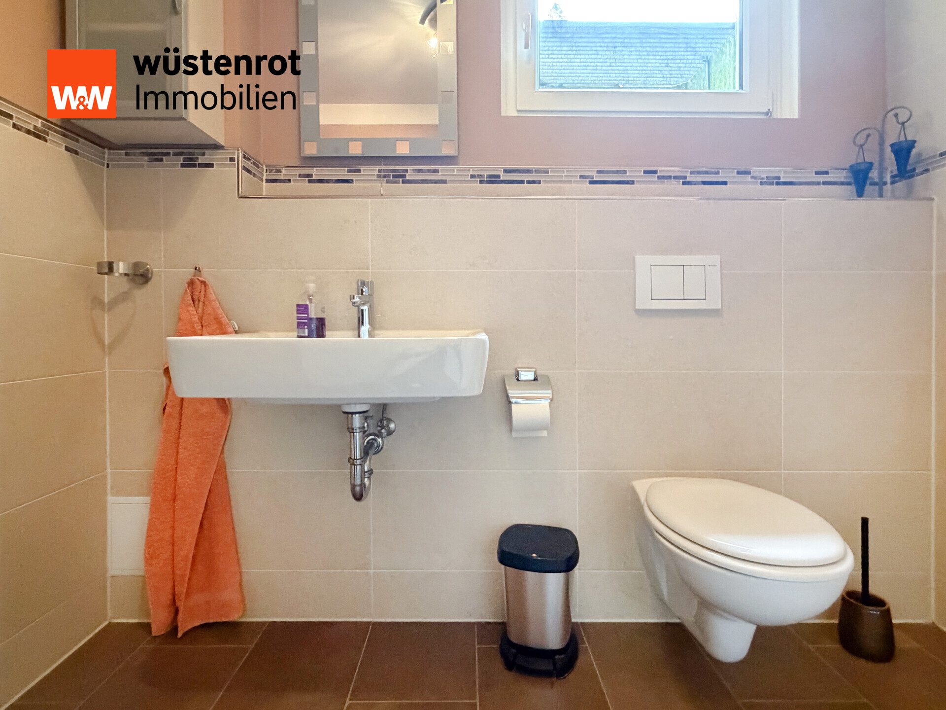 Immobilienangebot - Siegenburg / Morgenroth - Alle - ABSOLUTE RARITÄT – Unternehmeranwesen mit luxuriösem Wohnhaus und Gewerbeflächen