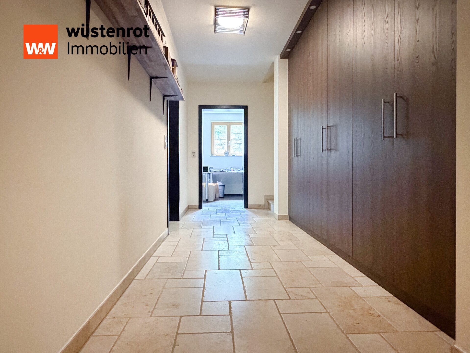 Immobilienangebot - Siegenburg / Morgenroth - Alle - ABSOLUTE RARITÄT – Unternehmeranwesen mit luxuriösem Wohnhaus und Gewerbeflächen