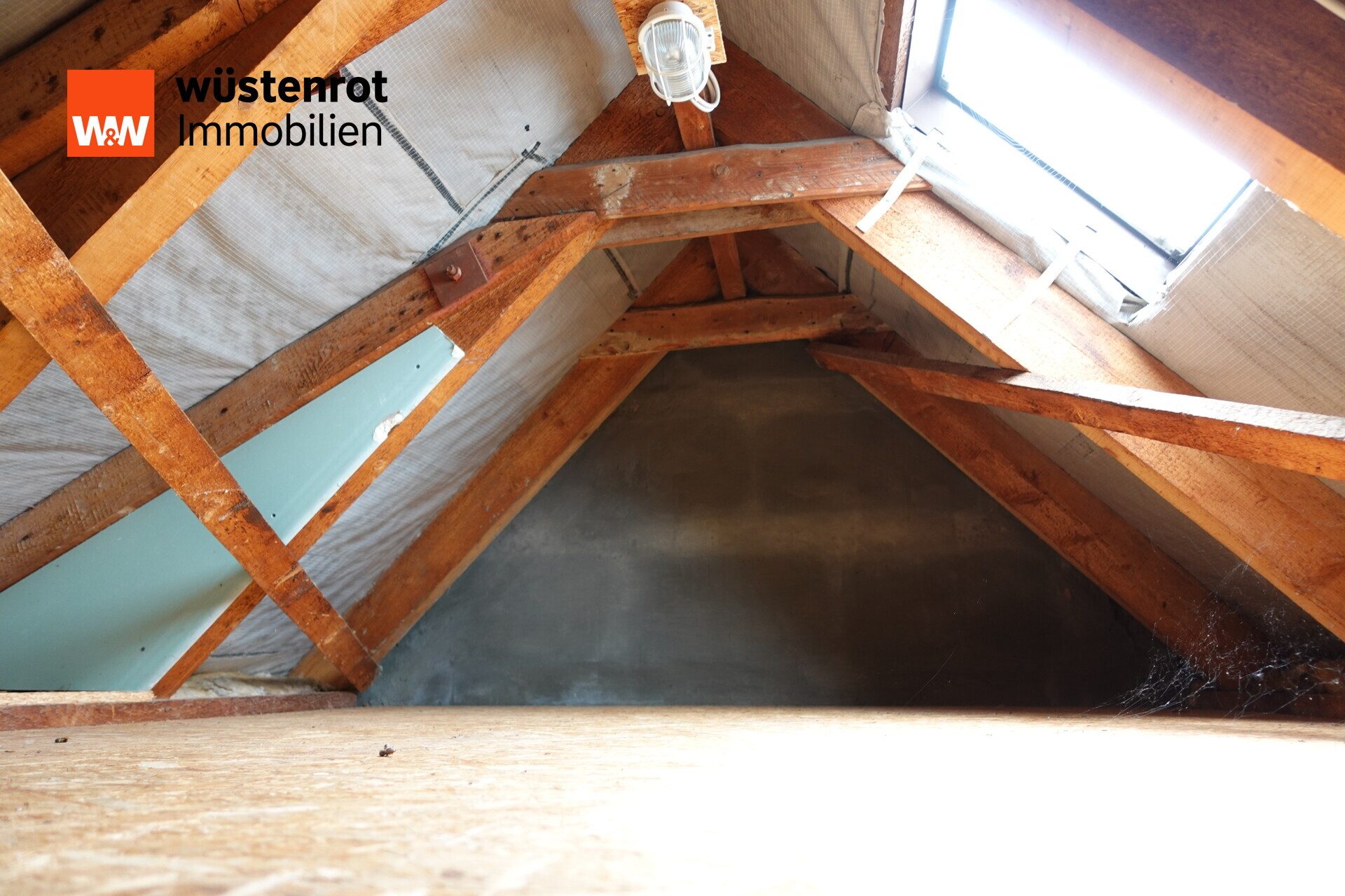 Immobilienangebot - Erfurt / Altstadt - Alle - Stadthaus mit flexiblen Nutzungsmöglichkeiten im Herzen der Altstadt