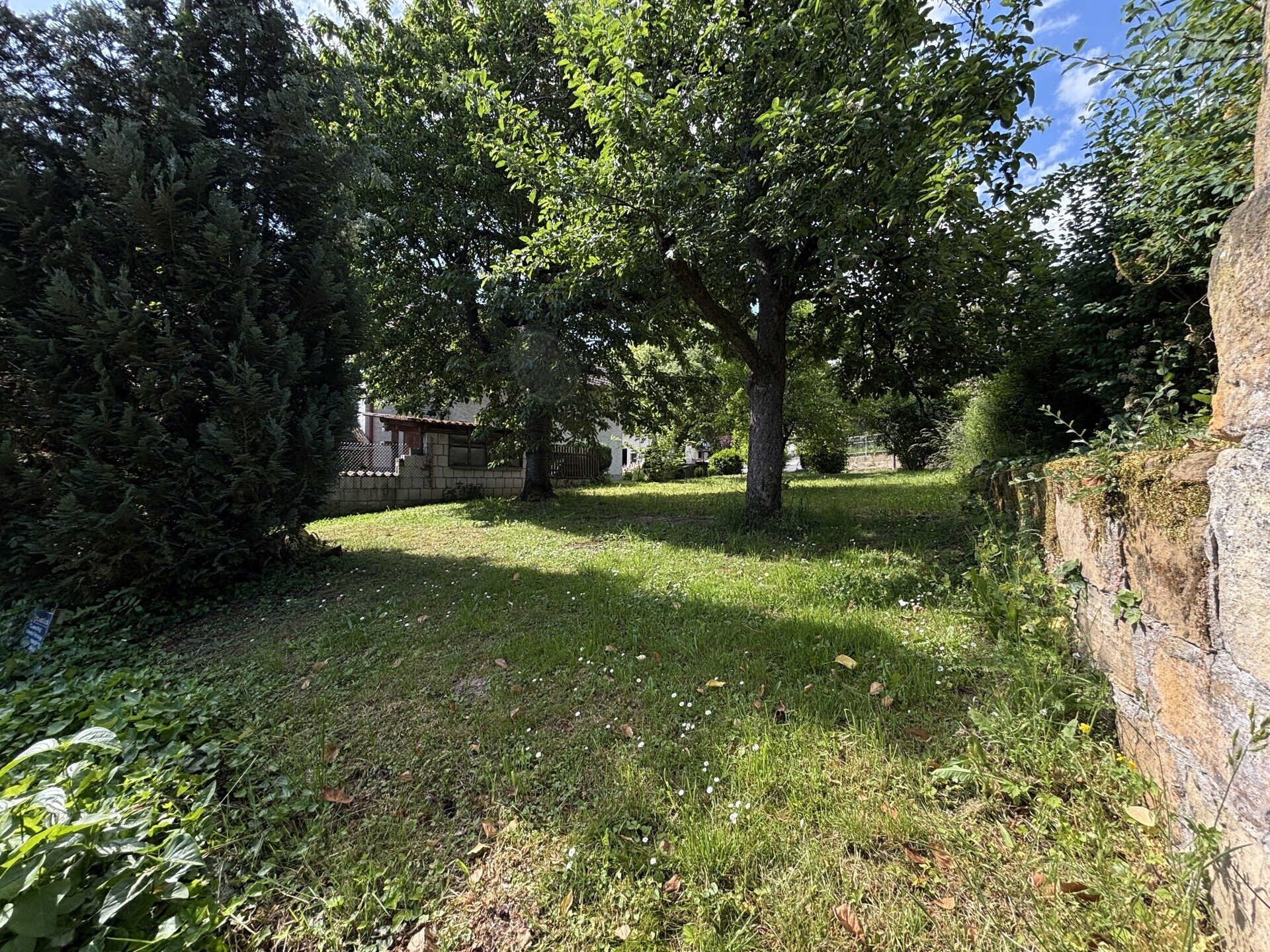 Immobilienangebot - Zapfendorf - Alle - Charmantes Fachwerkhaus mit 7 Zimmern, Garten und zwei Kfz-Stellplätzen in Zapfendorf-Kirchschletten