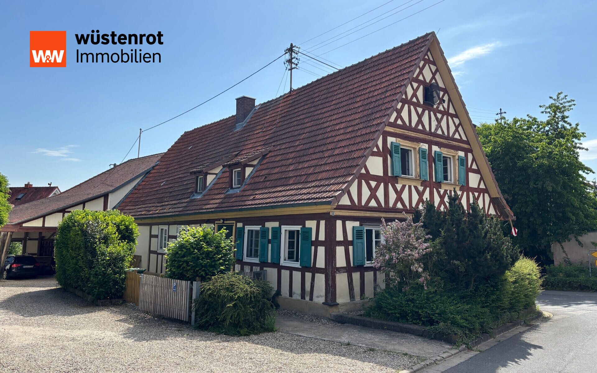Immobilienangebot - Zapfendorf - Alle - Charmantes Fachwerkhaus mit 7 Zimmern, Garten und zwei Kfz-Stellplätzen in Zapfendorf-Kirchschletten