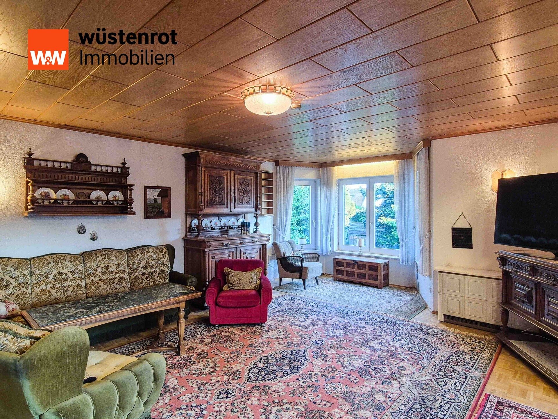 Immobilienangebot - Bruchköbel - Alle - 1 - 2 Wohneinheiten + wohnlich ausgebautem Souterrain: Haus mit enormem Entwicklungspotenzial