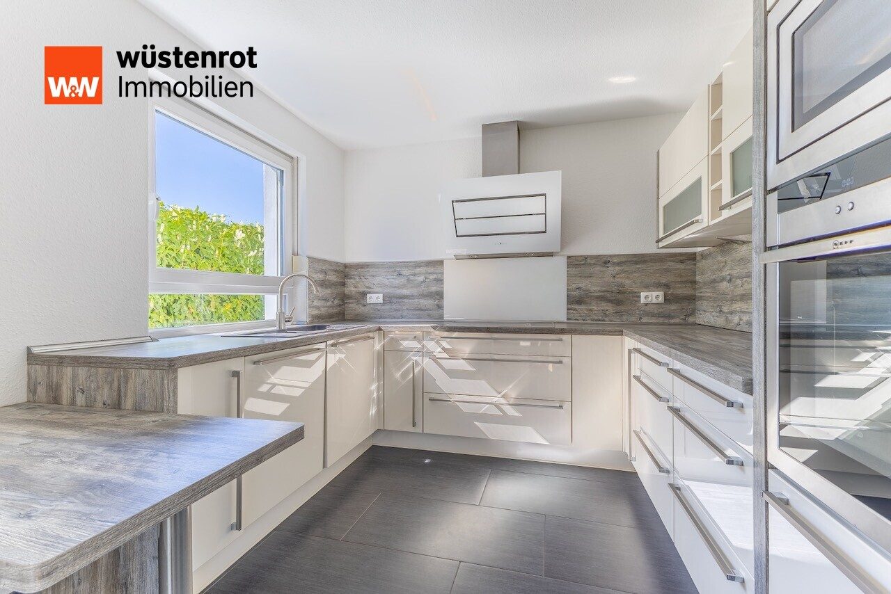 Immobilienangebot - Kassel / Wolfsanger - Alle - +++ Bezugsfertige Stadtvilla mit vielen "Extras" in ruhiger Top-Lage am Wolfsanger +++
