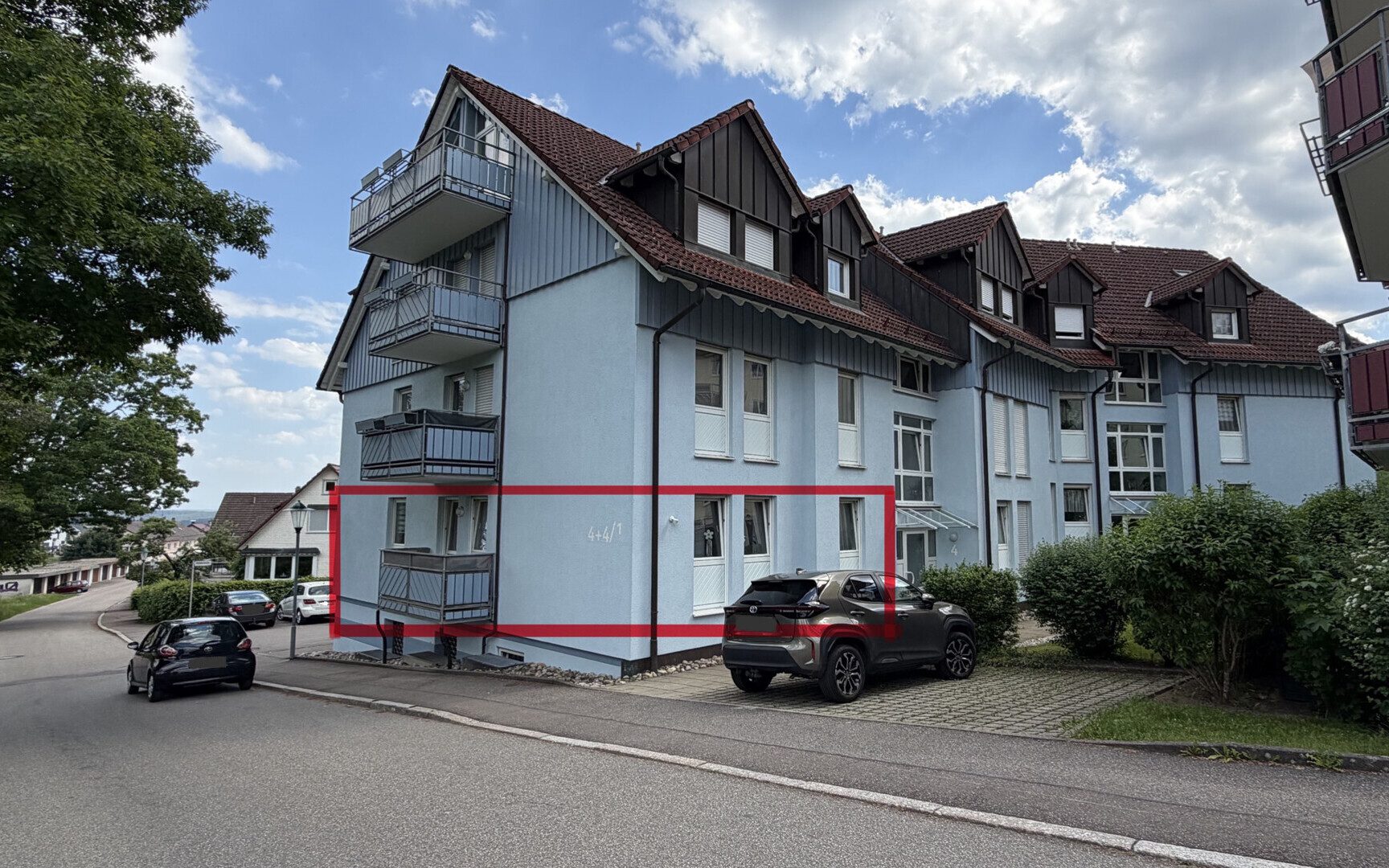 Immobilienangebot - Freudenstadt - Alle - Attraktive 3-Zimmer-Wohnung mit Balkon, Terrasse und Tiefgaragenstellplatz