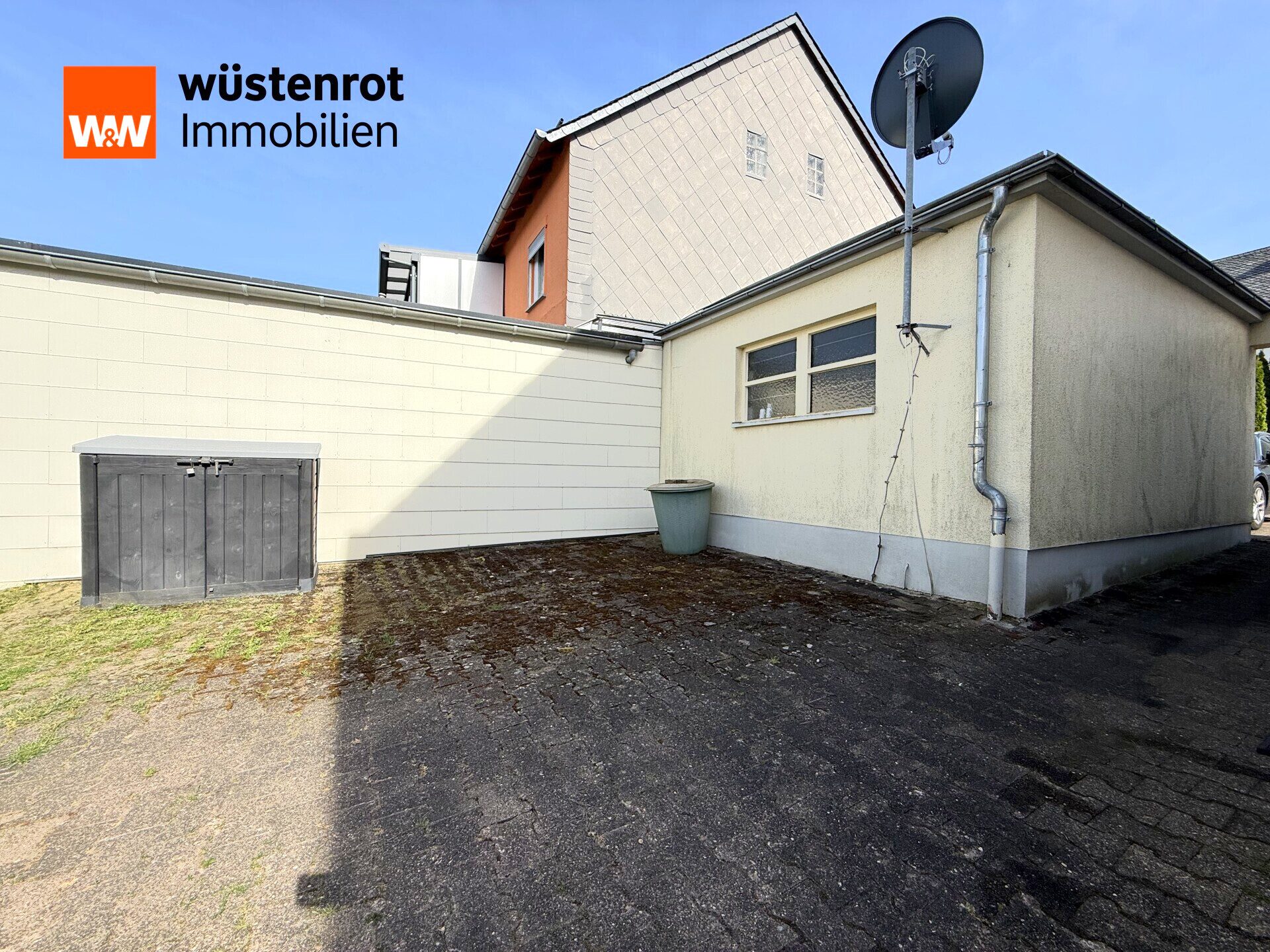 Immobilienangebot - Thomm - Alle - Solide Doppelhaushälfte mit Ausbaupotenzial, Garage und zusätzlichem Gartenbereich in Thomm
