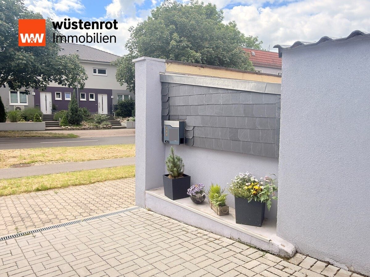 Immobilienangebot - Magdeburg / Ottersleben - Alle - Investieren in Qualität – neu saniertes & vermietetes Wohn- und Geschäftshaus inkl. Garage in MD Ottersleben