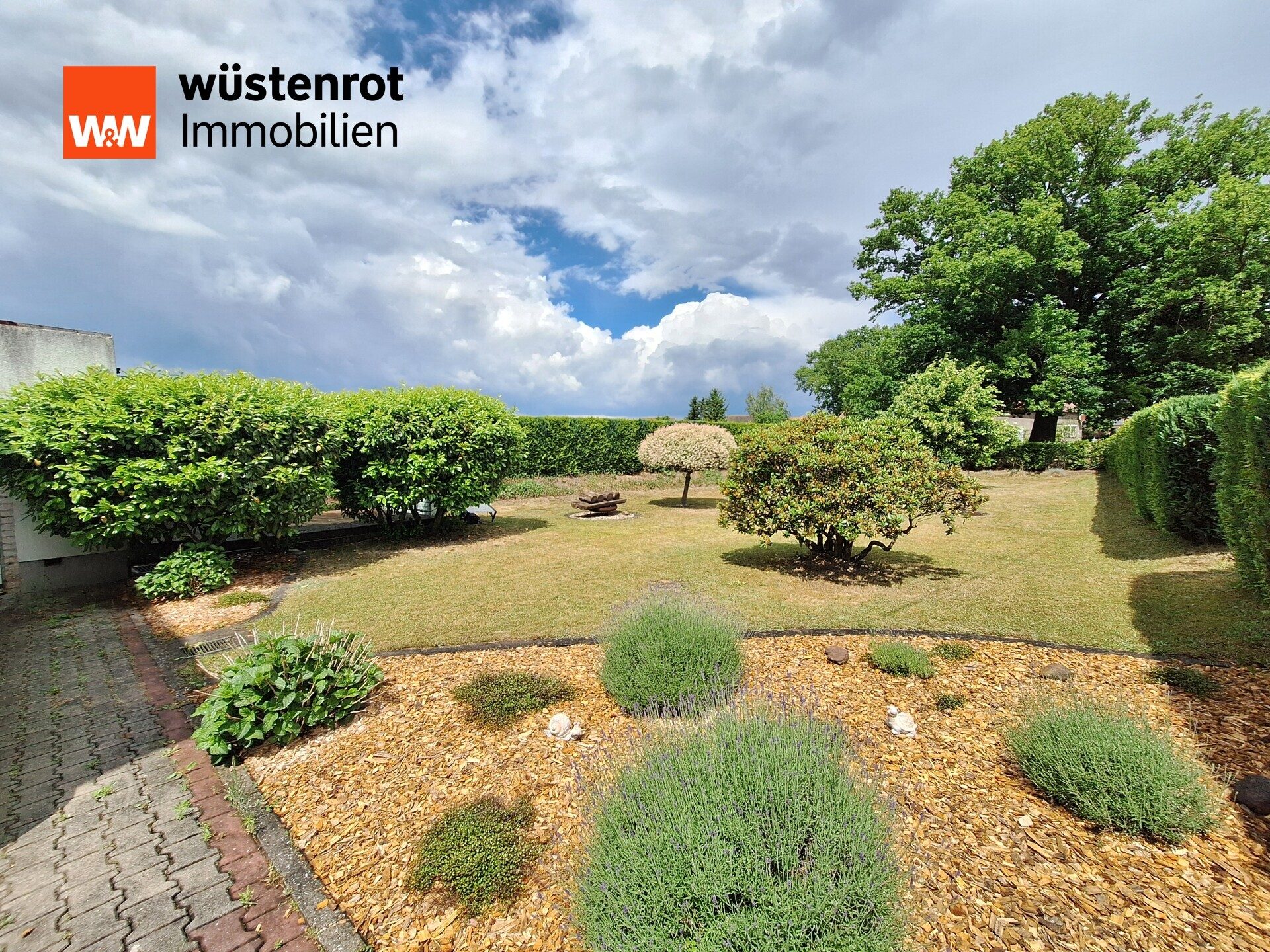 Immobilienangebot - Lutherstadt Wittenberg - Alle - Wohnen mit Charme, Platz und Lebensqualität – Großzügiges Einfamilienhaus auf 1.373 m² Grundstück