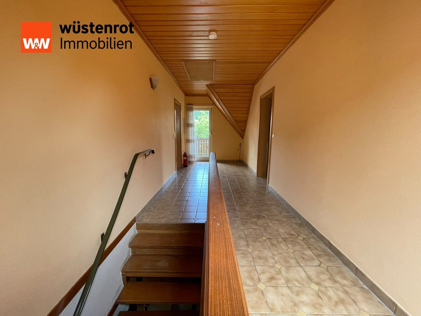 Immobilienangebot - Meinheim / Kurzenaltheim - Alle - Einfamilienhaus in ruhiger Lage