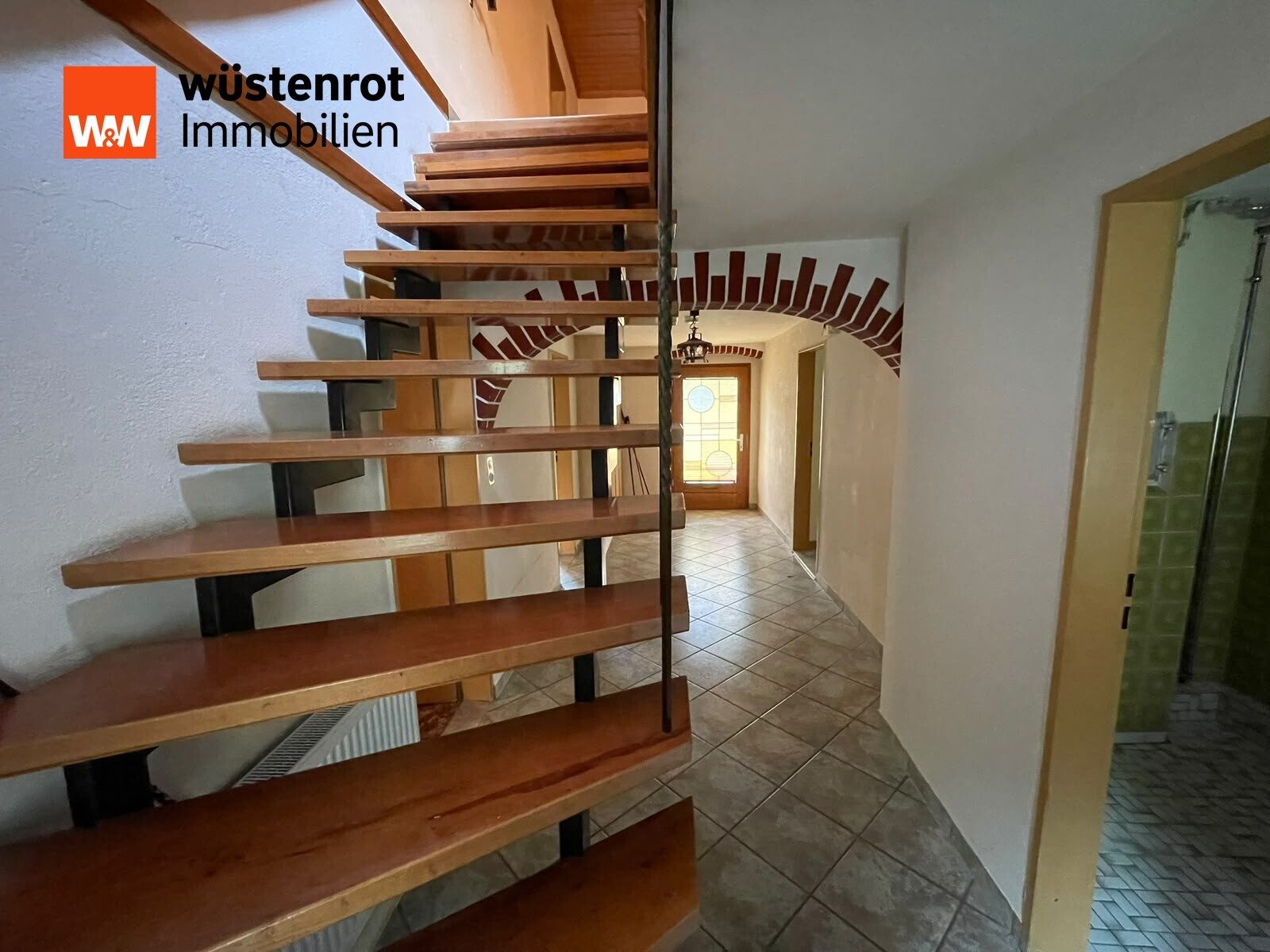 Immobilienangebot - Meinheim / Kurzenaltheim - Alle - Einfamilienhaus in ruhiger Lage