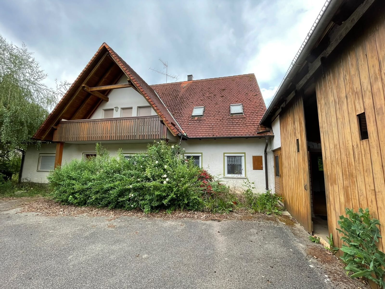 Immobilienangebot - Meinheim / Kurzenaltheim - Alle - Einfamilienhaus in ruhiger Lage