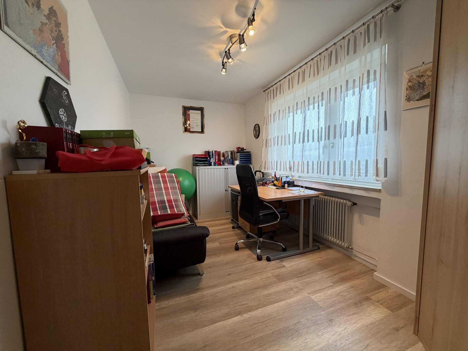 Immobilienangebot - Aldingen - Alle - Wohnen über den Dächern – 3-Zimmer-Wohnung im 5. Stock