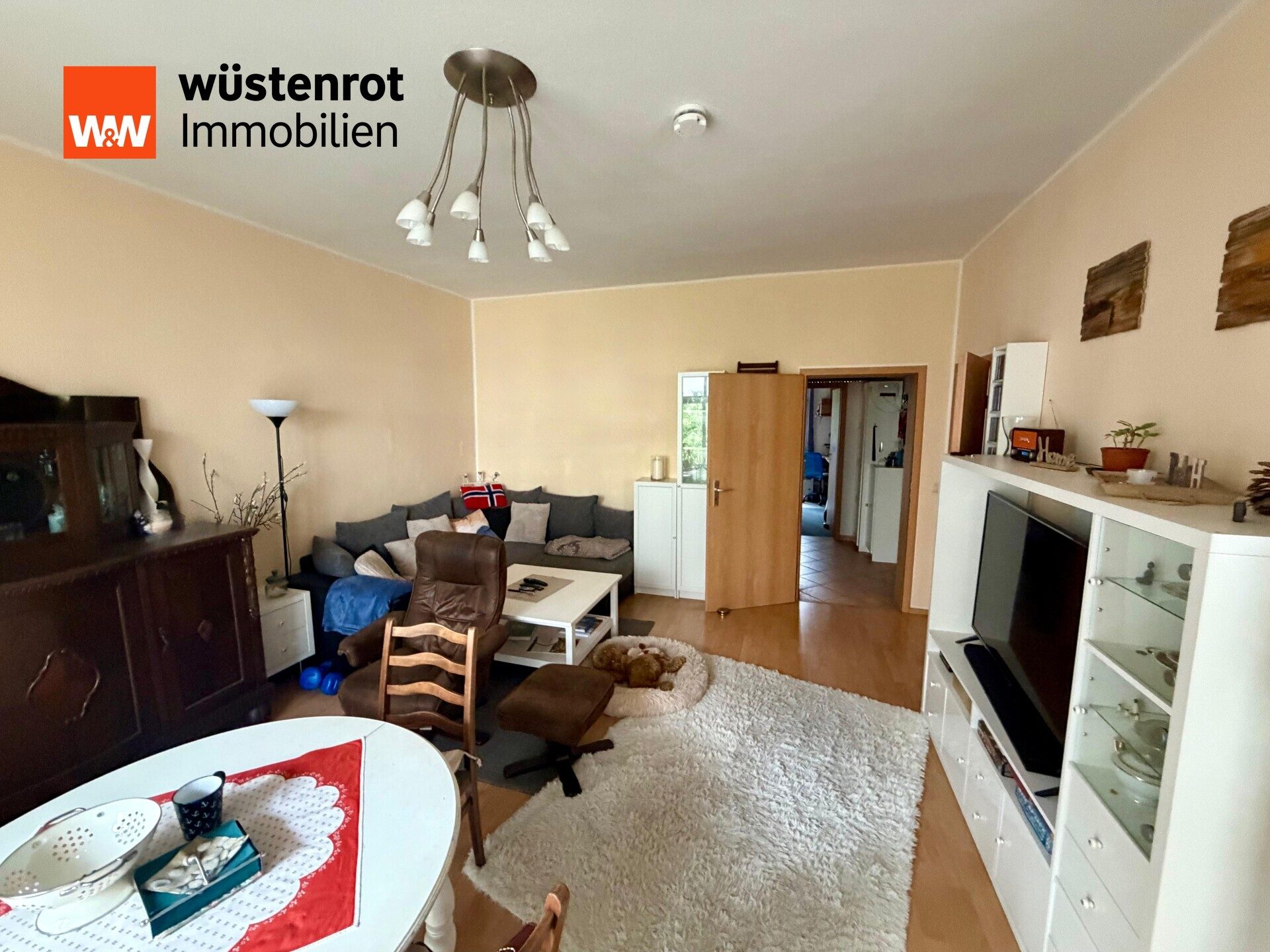 Immobilienangebot - Berlin Friedrichshain - Alle - Lichtdurchflutete 2-Zimmer-Wohnung mit zwei Balkonen im Herzen von Berlin-Friedrichshain