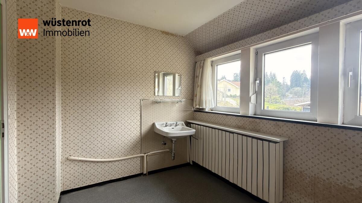 Immobilienangebot - Altenau - Alle - Charmantes Einfamilienhaus in schöner Harzlage | Sanierungsbedürftig | Garten & Wintergarten