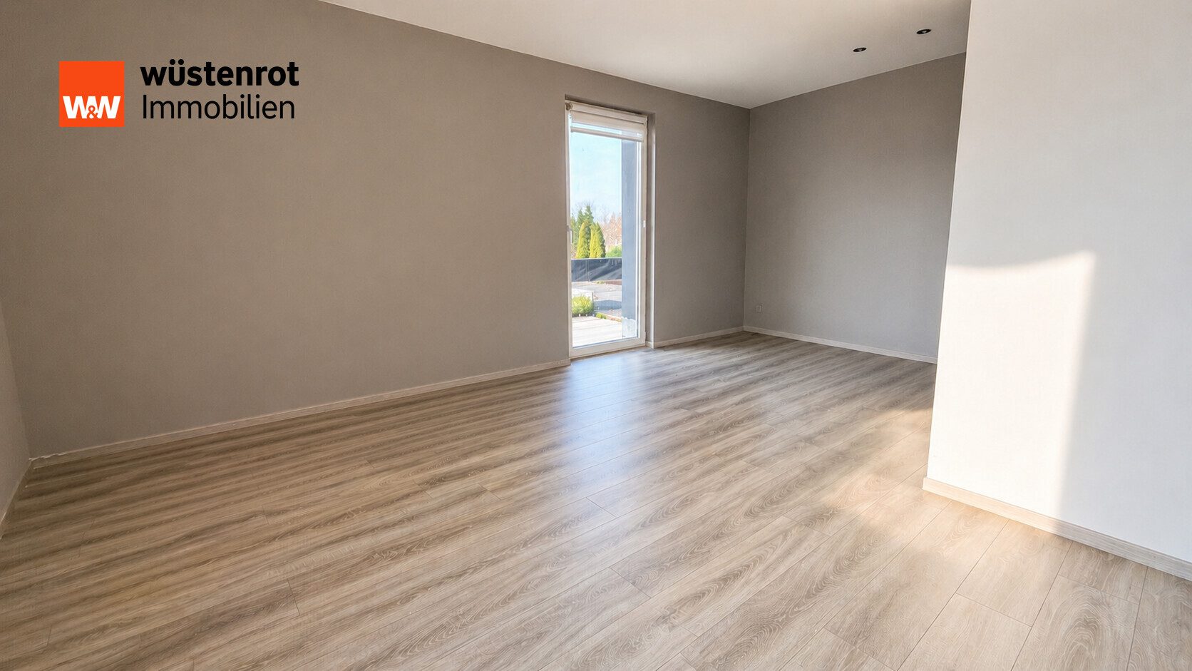 Immobilienangebot - Wiedemar - Alle - Freistehendes Einfamilienhaus mit Doppelgarage, Teich & idyllischem Grundstück | 285 m² Wohnfläche