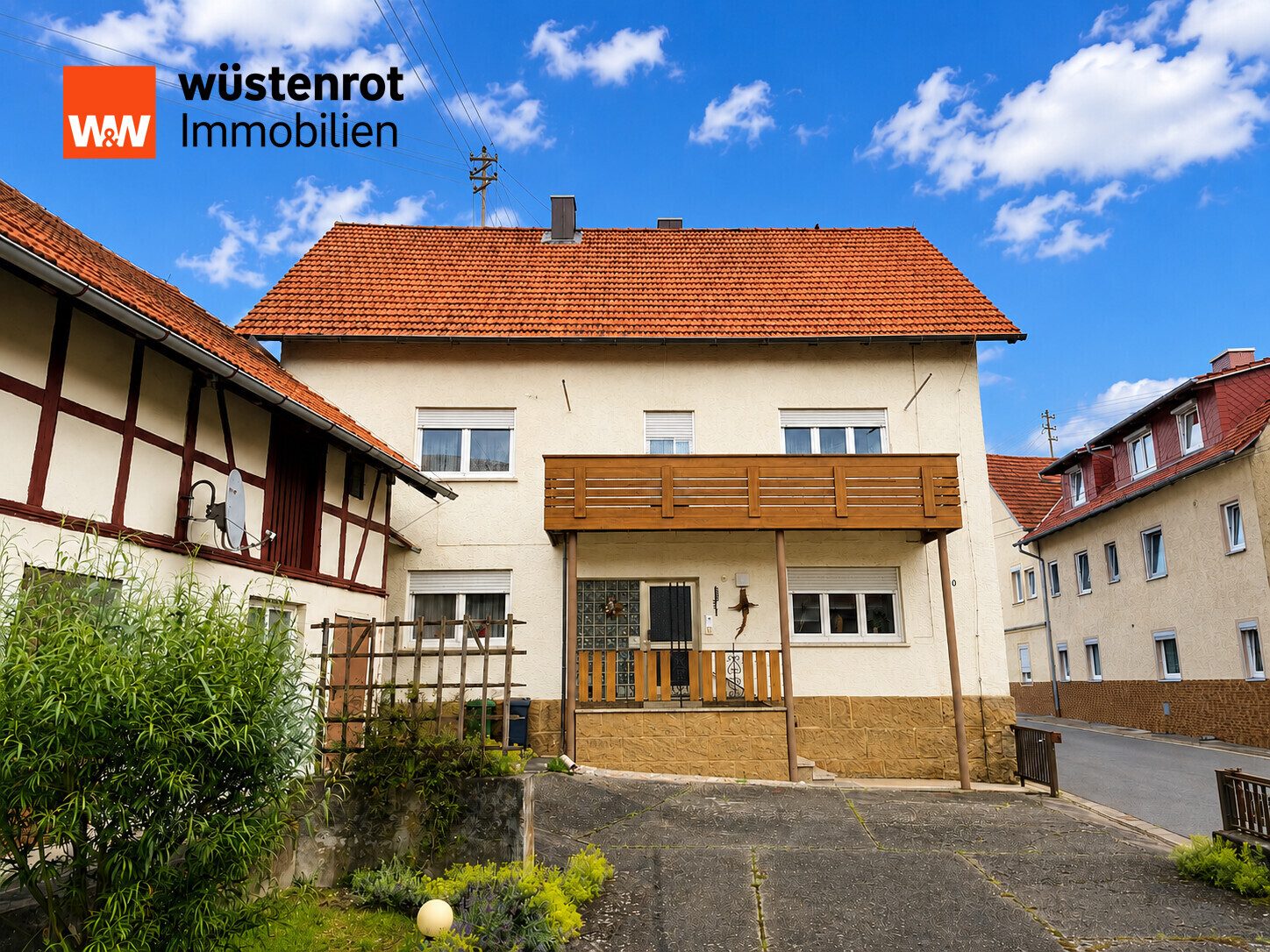 Immobilienangebot - Zapfendorf - Alle - Ehemaliges Bauernhofanwesen mit Nebengebäuden & optionaler Wiesenfläche für Tierhaltung und Freizeit