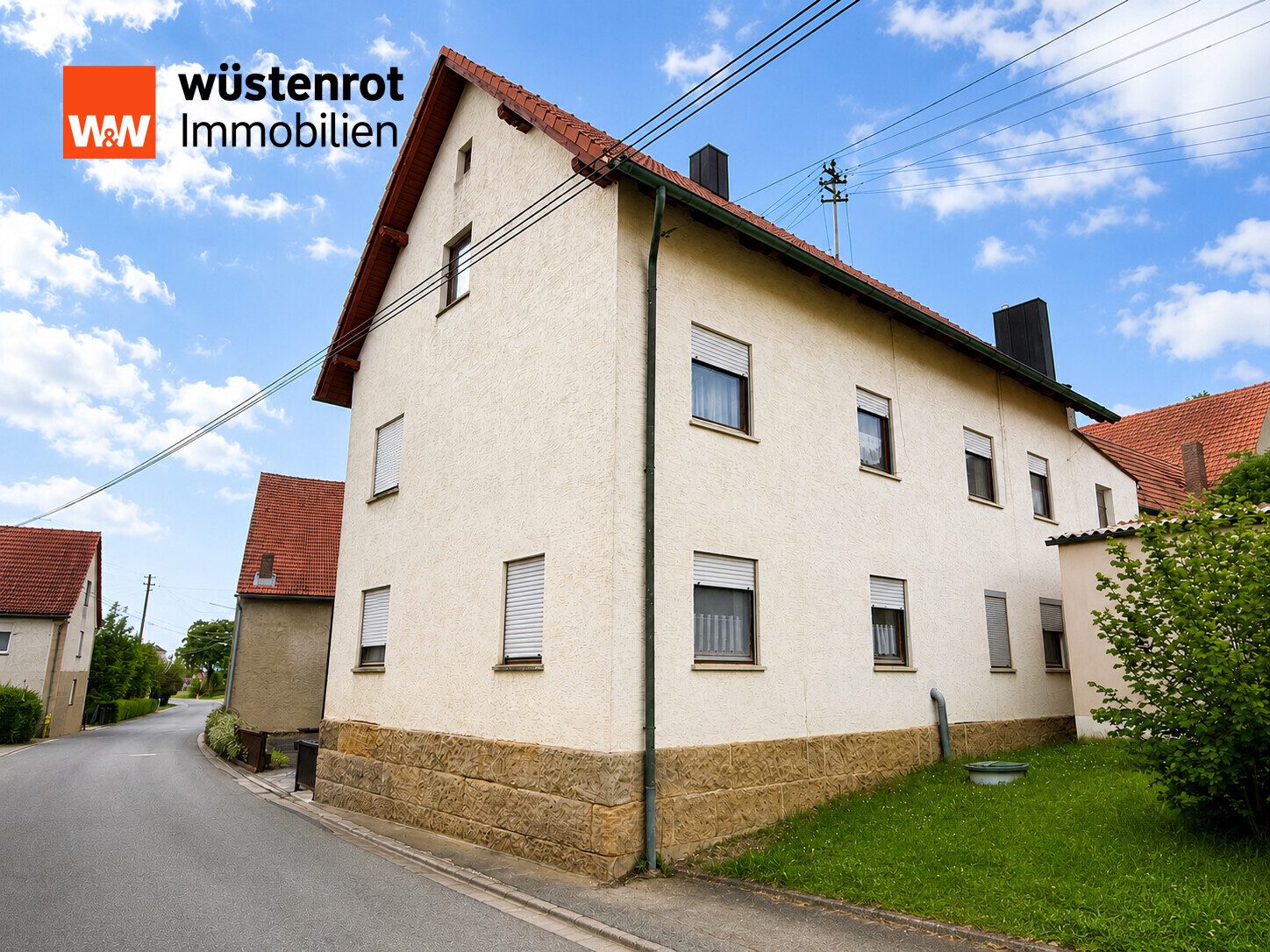 Immobilienangebot - Zapfendorf - Alle - Ehemaliges Bauernhofanwesen mit Nebengebäuden & optionaler Wiesenfläche für Tierhaltung und Freizeit