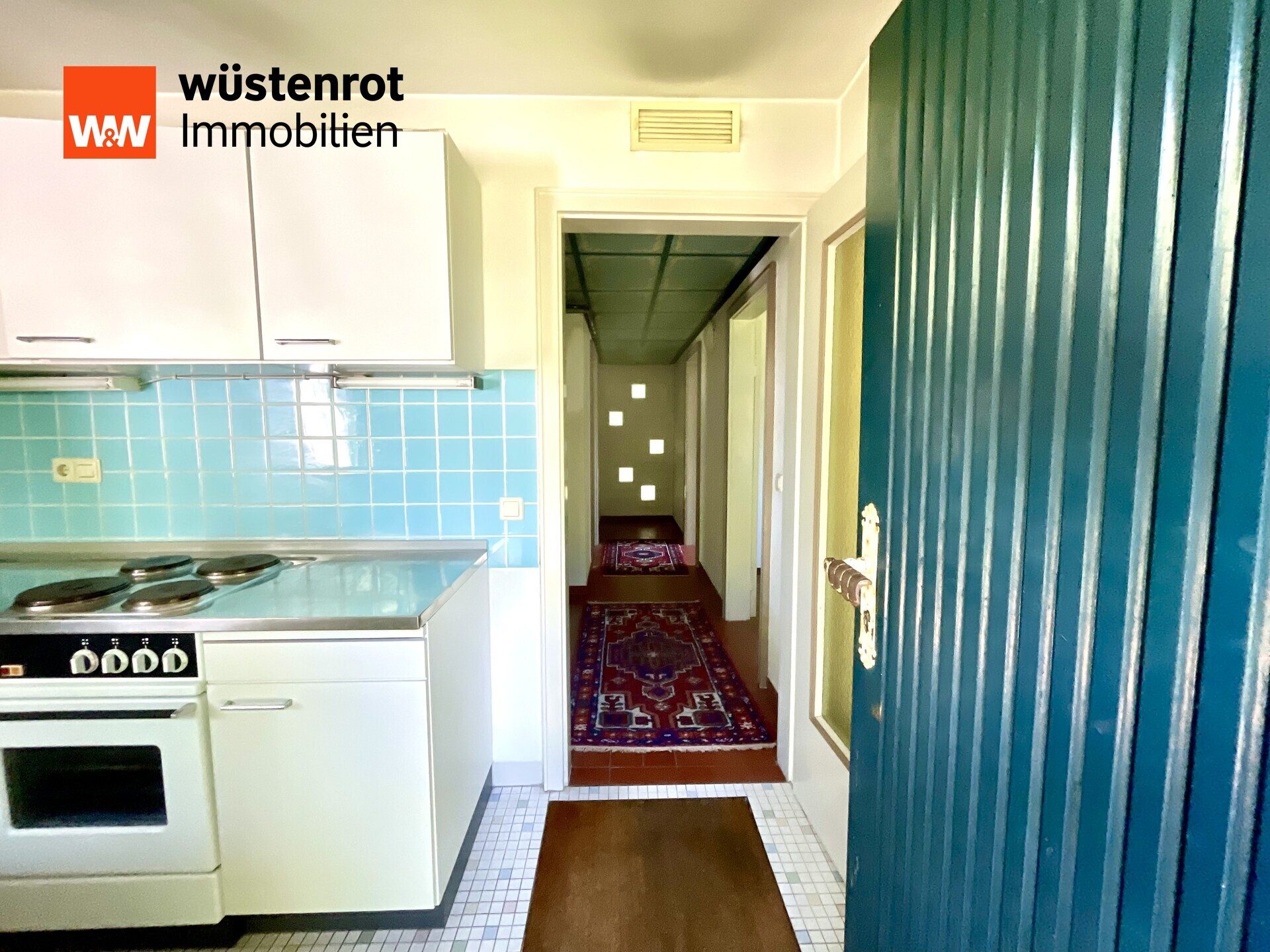 Immobilienangebot - Gaggenau - Alle - *EINZIGARTIGES URLAUBSGEFÜHL: Kleines Einfamilienhaus mit großem Grundstück, Terrasse, Carport uvm*