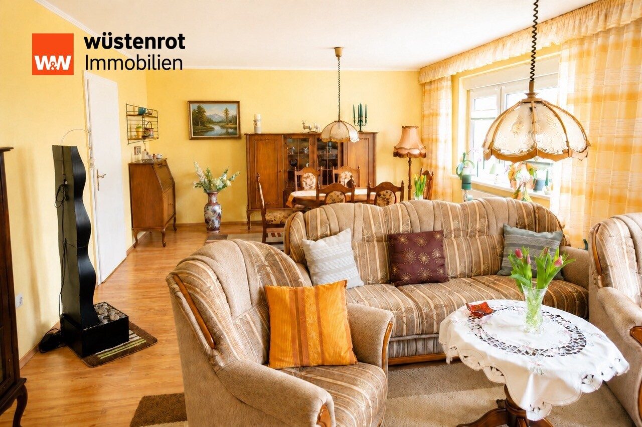 Immobilienangebot - Richtenberg - Alle - Wohnhaus mit zusätzlichem Baugrundstück – gepflegte DHH auf 1.989 m² Grundstück in Richtenberg