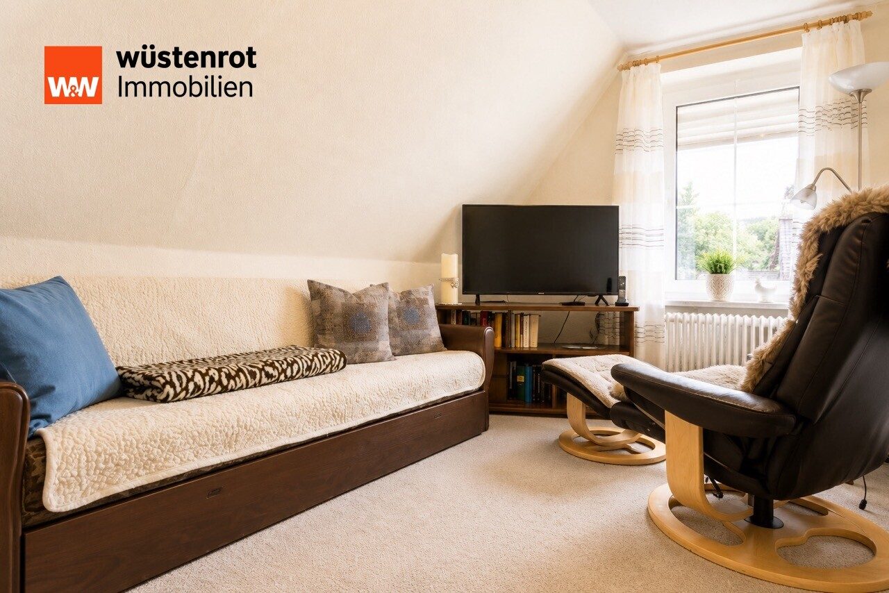 Immobilienangebot - Richtenberg - Alle - Wohnhaus mit zusätzlichem Baugrundstück – gepflegte DHH auf 1.989 m² Grundstück in Richtenberg