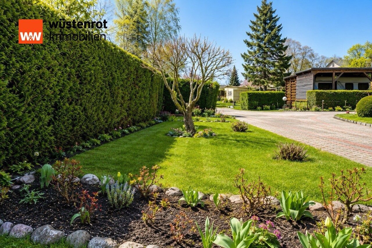 Immobilienangebot - Richtenberg - Alle - Wohnhaus mit zusätzlichem Baugrundstück – gepflegte DHH auf 1.989 m² Grundstück in Richtenberg